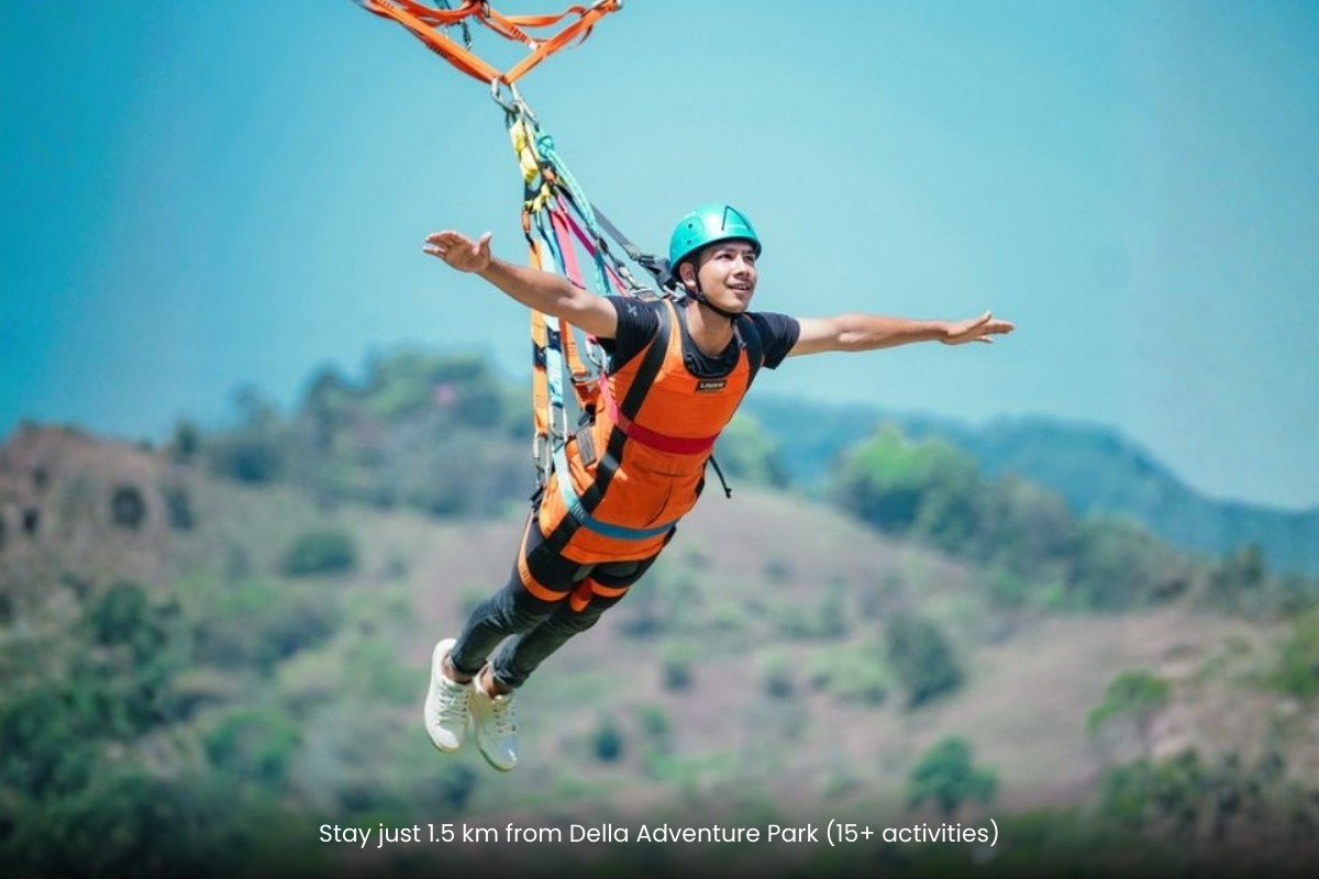 Aamy Villa, Lonavala - Swimming Pool