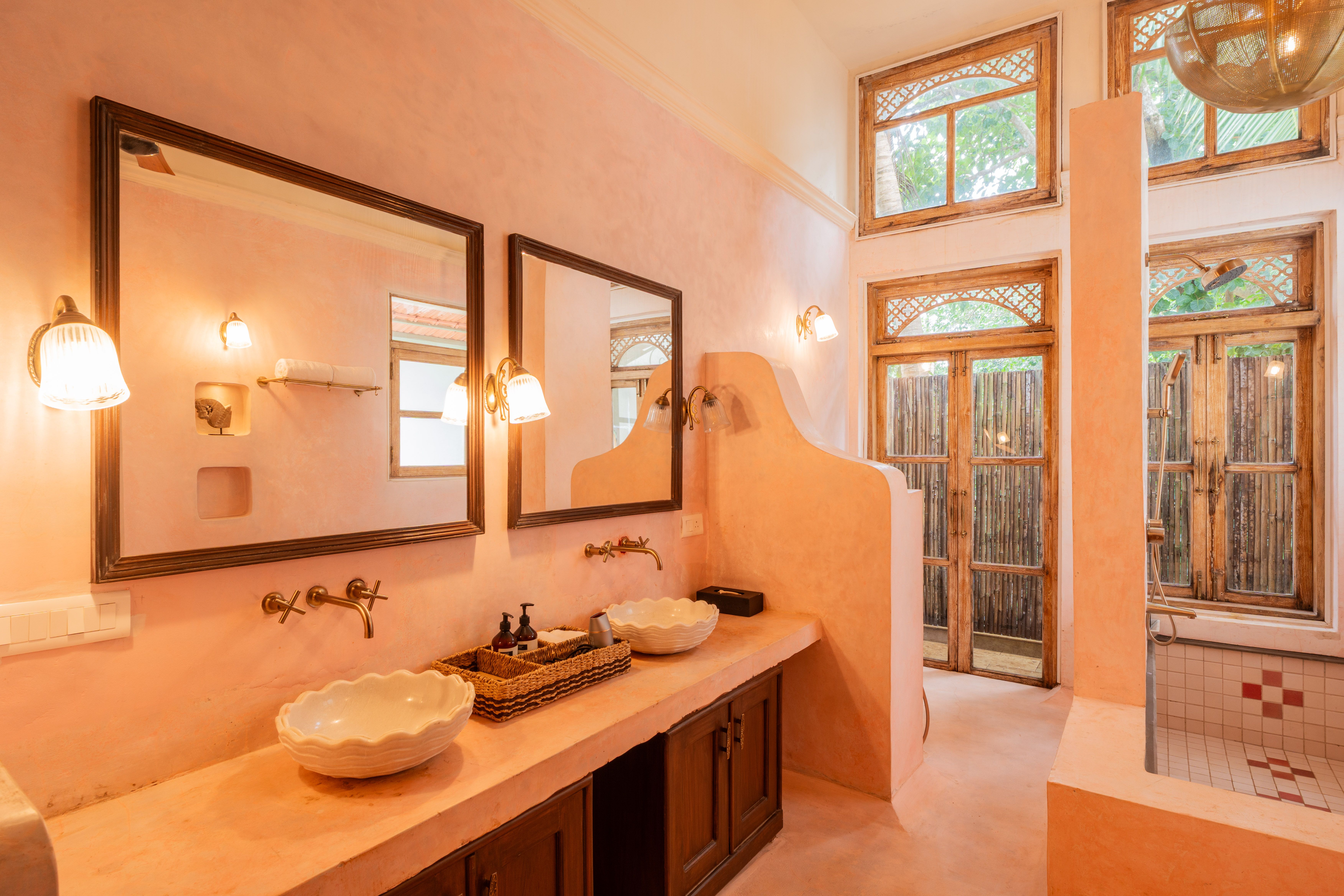 Amayah Tattva, North Goa, Bathroom