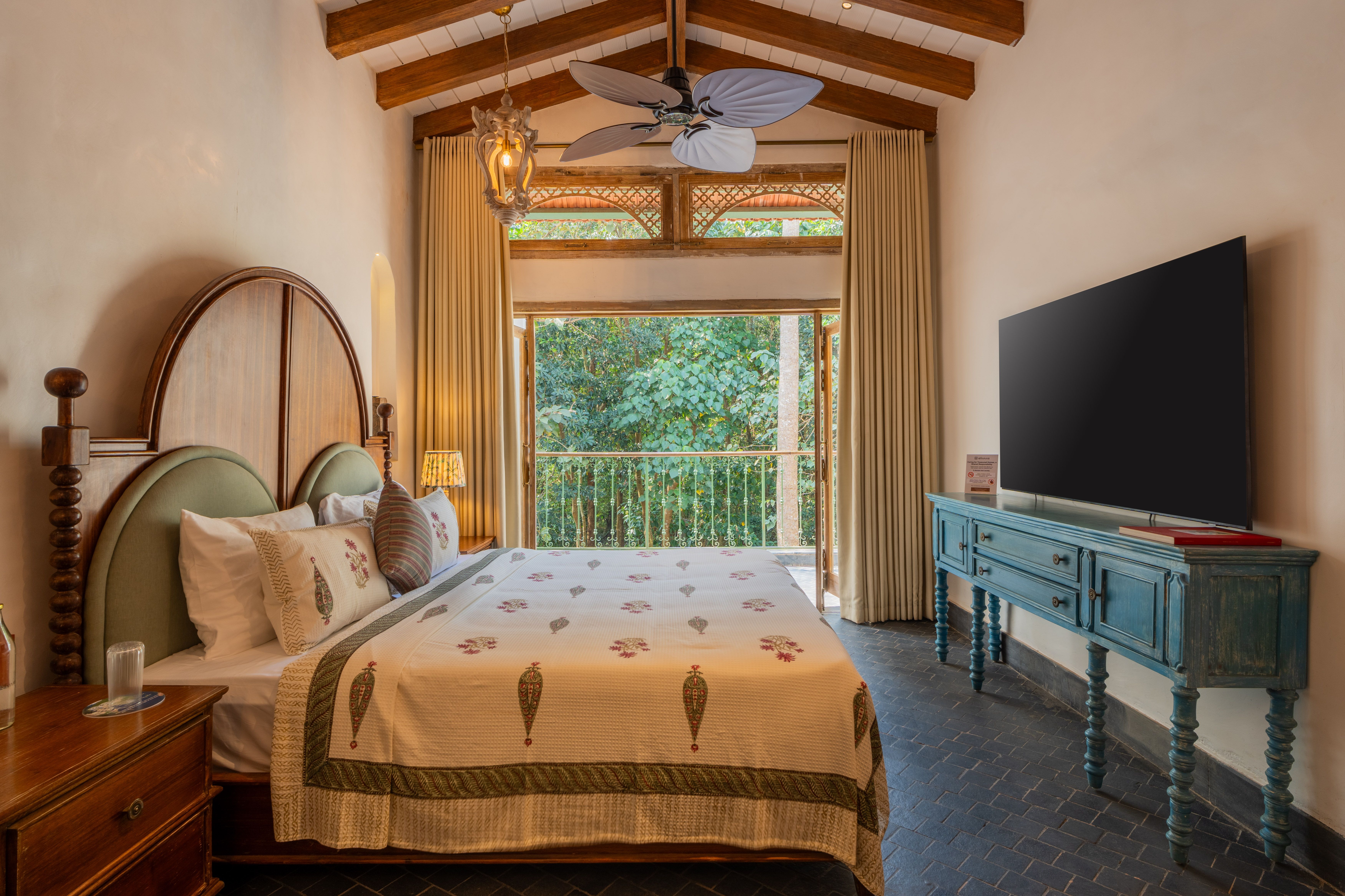 Amayah Tattva, North Goa, Bedroom 2