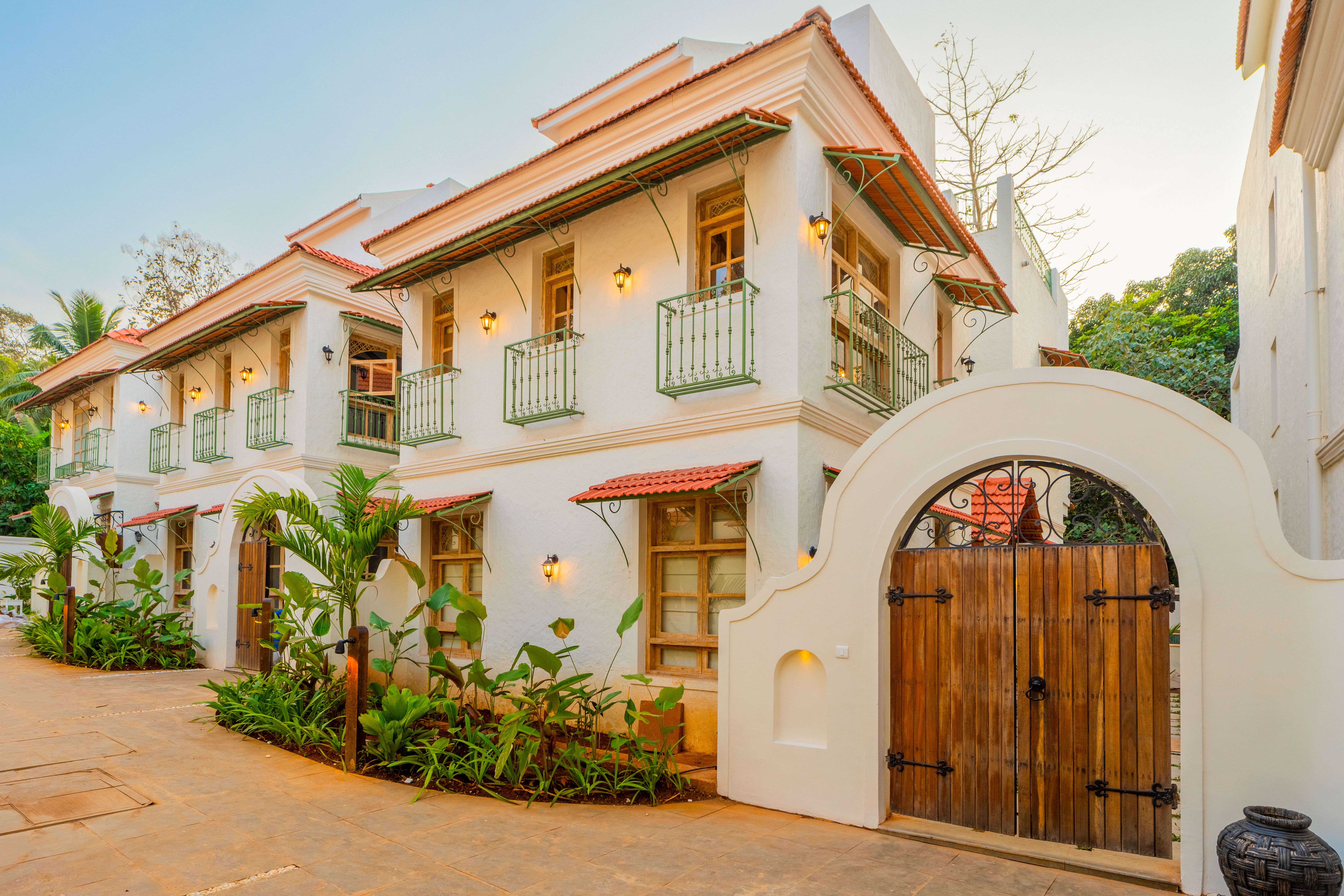 Amayah Tattva | 3- BHK Escape With Steam Room, Open-to-Sky Shower & Private Pool - Image 3