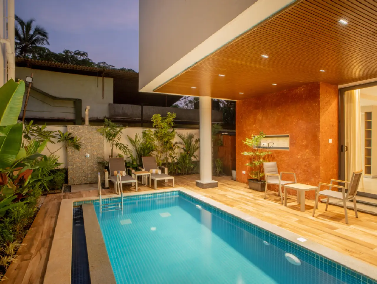 Waves Cloud 7 Villa, Goa - Pool Seating