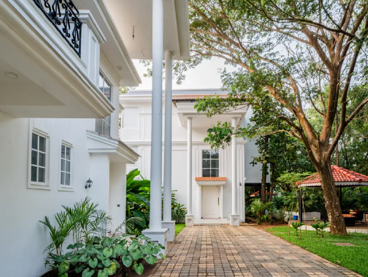Suntuarios Casa Ivy | 4-BHK | Pvt Pool | Jacuzzi | Gazebo | Lift