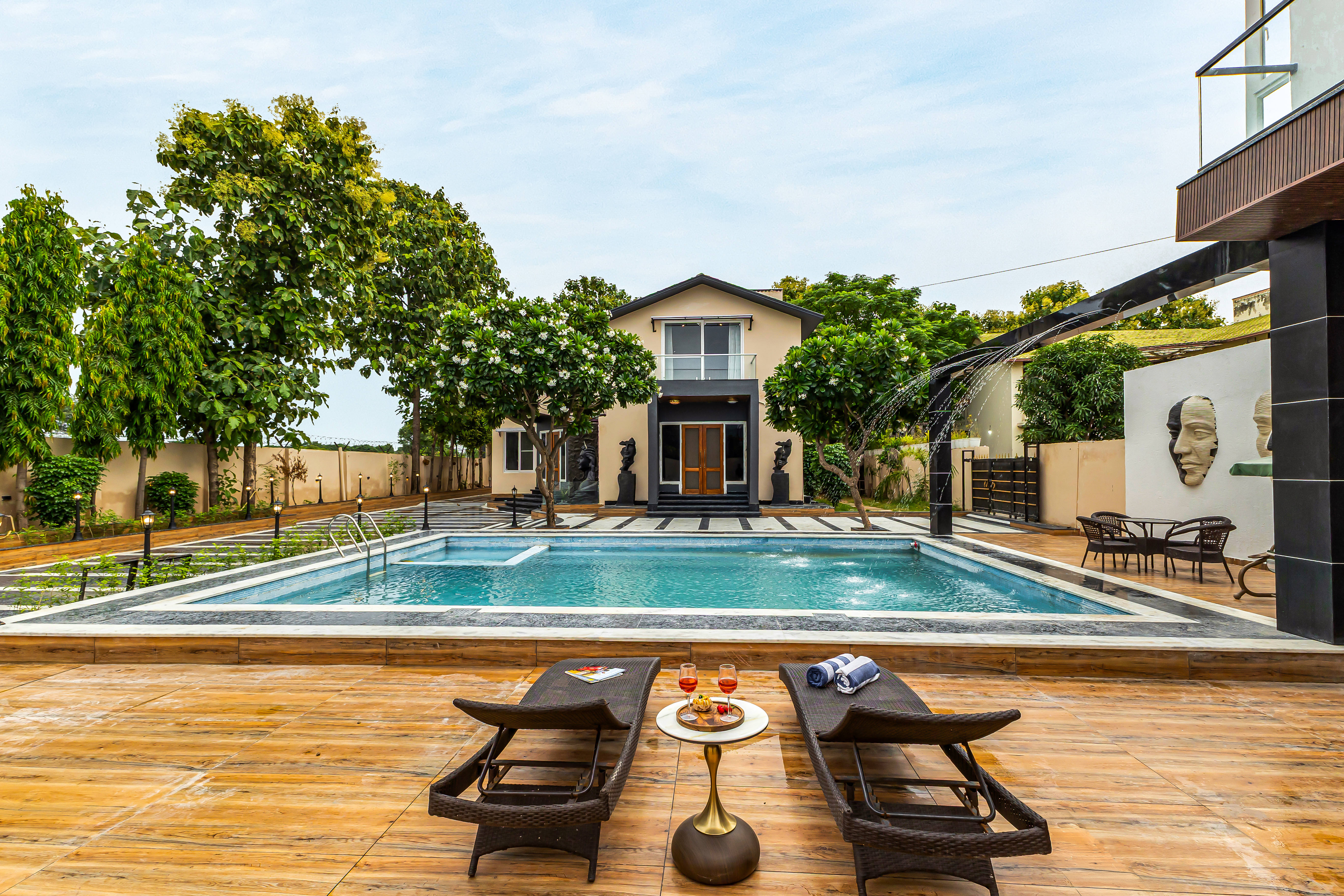 6 BHK Pet-Friendly Farmhouse With Private Pool, Landscaped Lawn, Gaming Room & Patio — photo 9