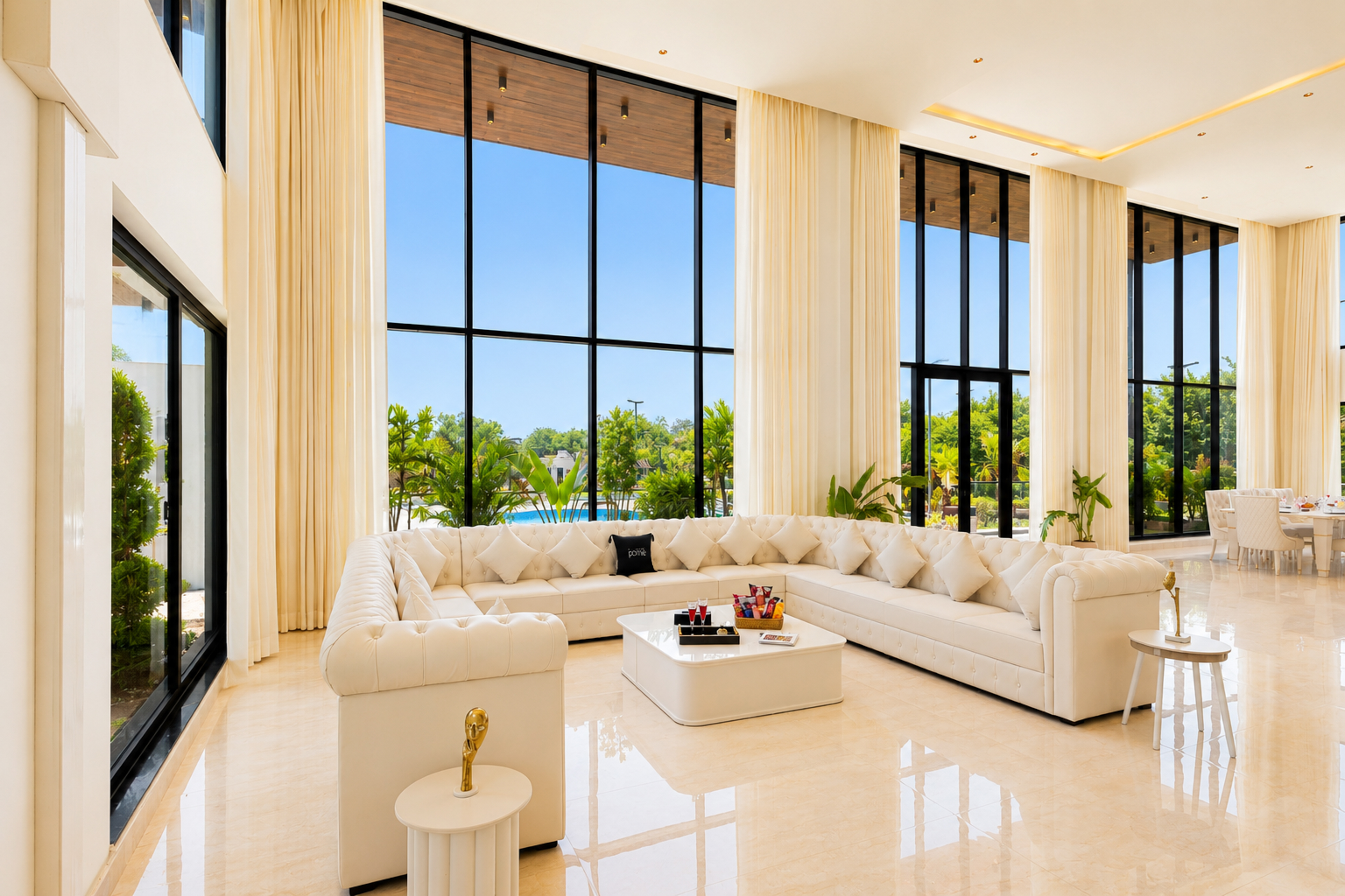 Living Room: The Horizon Lounge