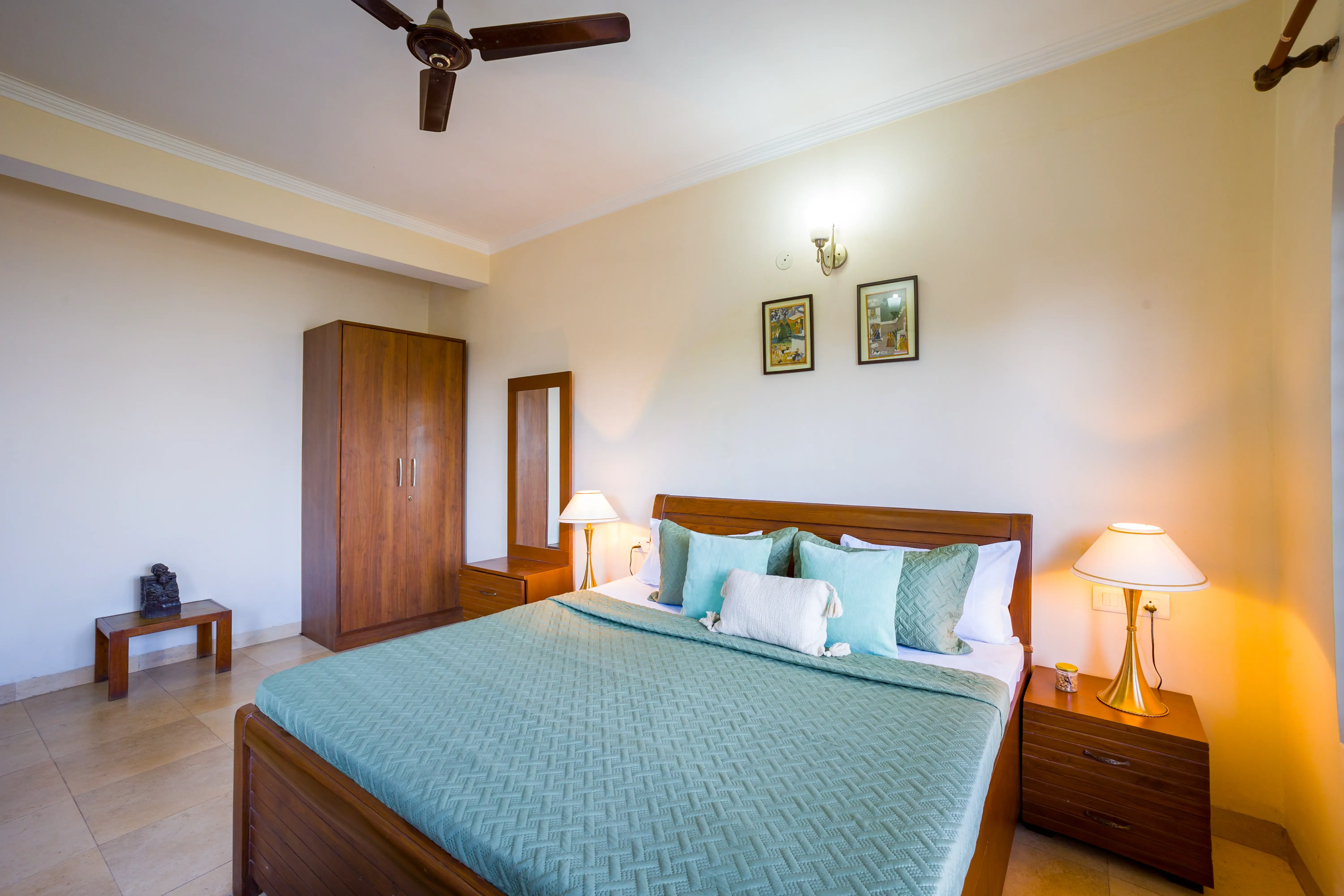 Pine View Cottage | Pet-friendly 3-BHK Himalayan Retreat with Scenic Sit-Out Areas
