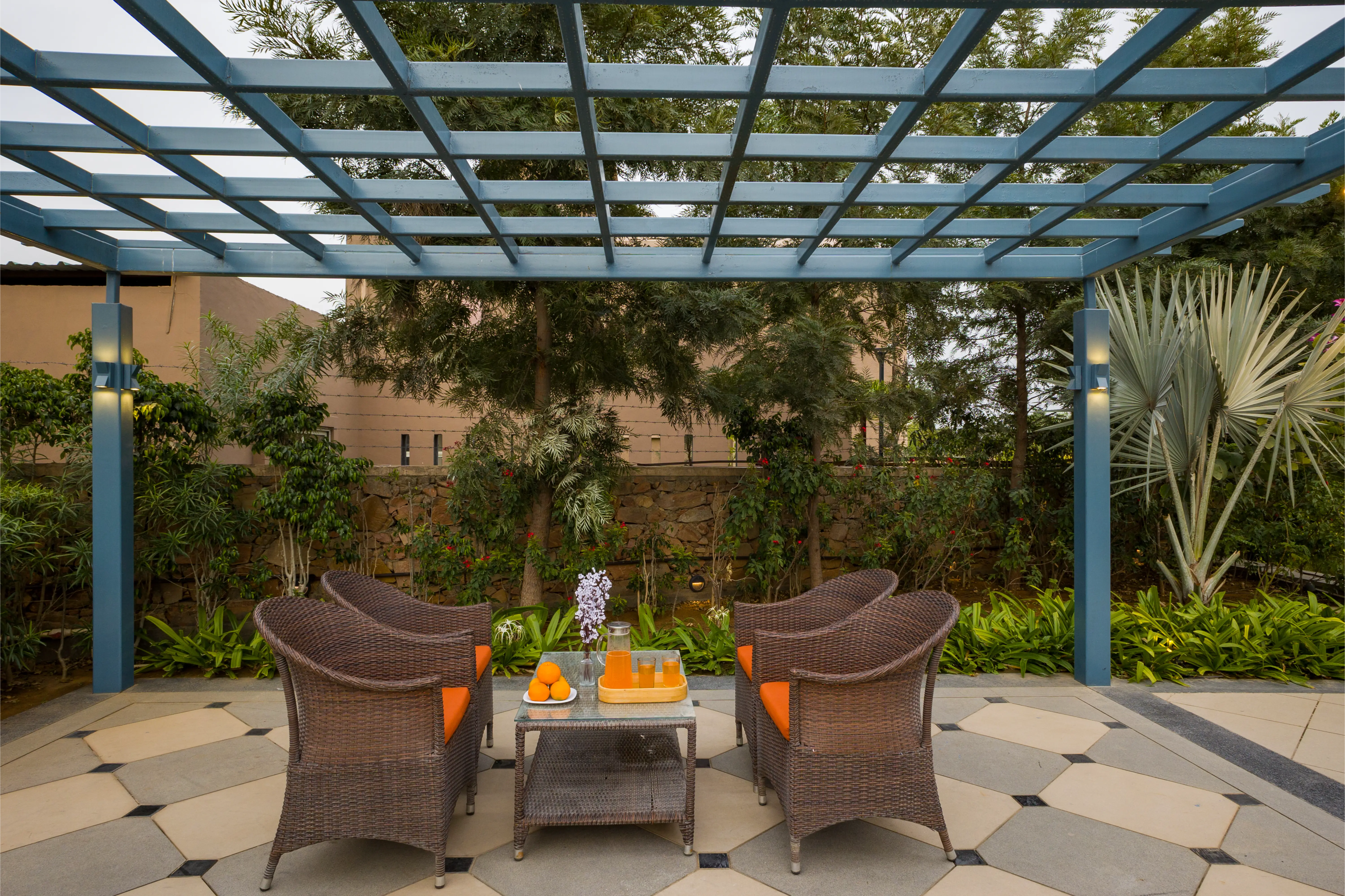 Noah’s Ark Villa, Jaipur - Poolside seating