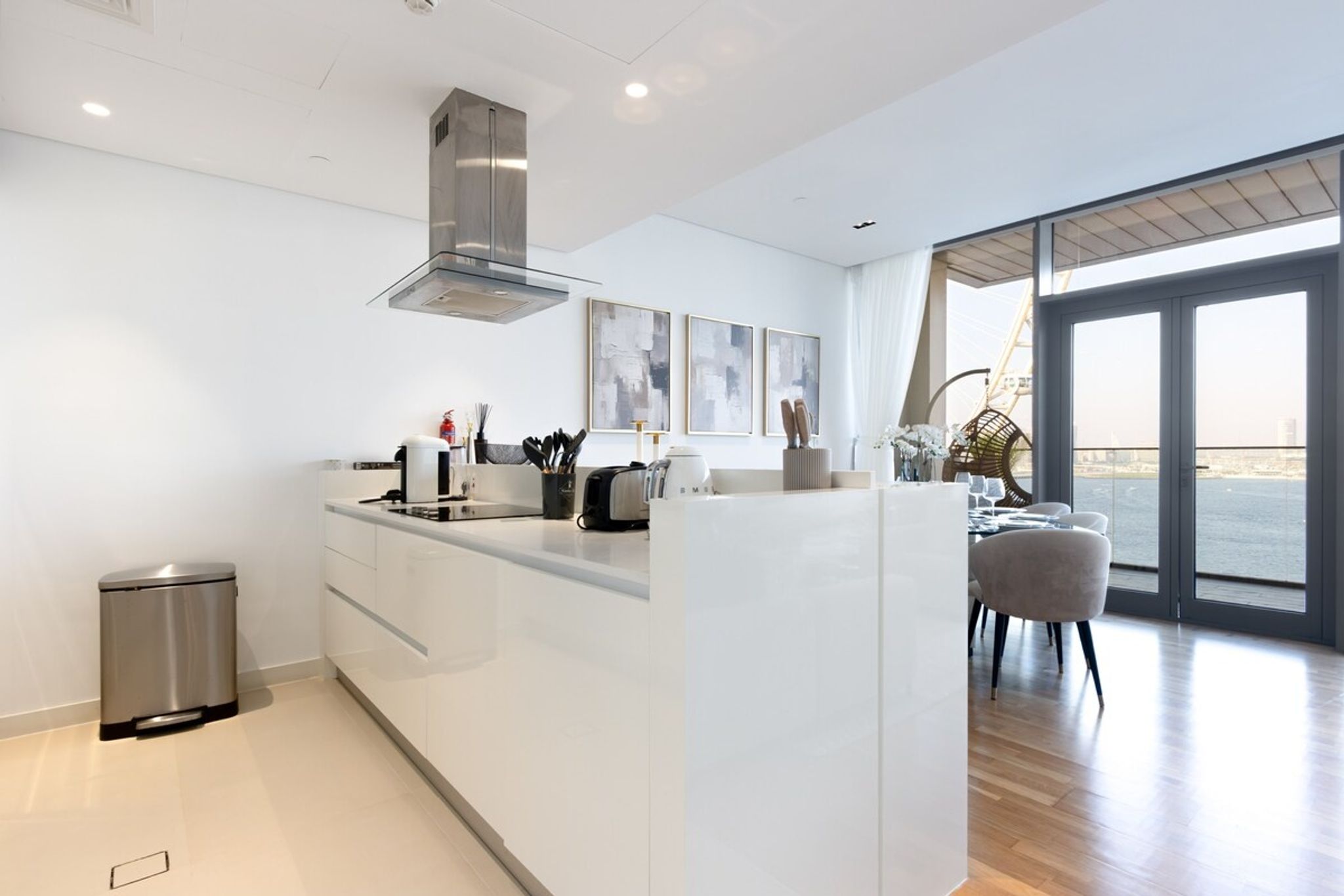 Luxury 2BR with Sea, Ain Dubai & Skyline Views — photo 17