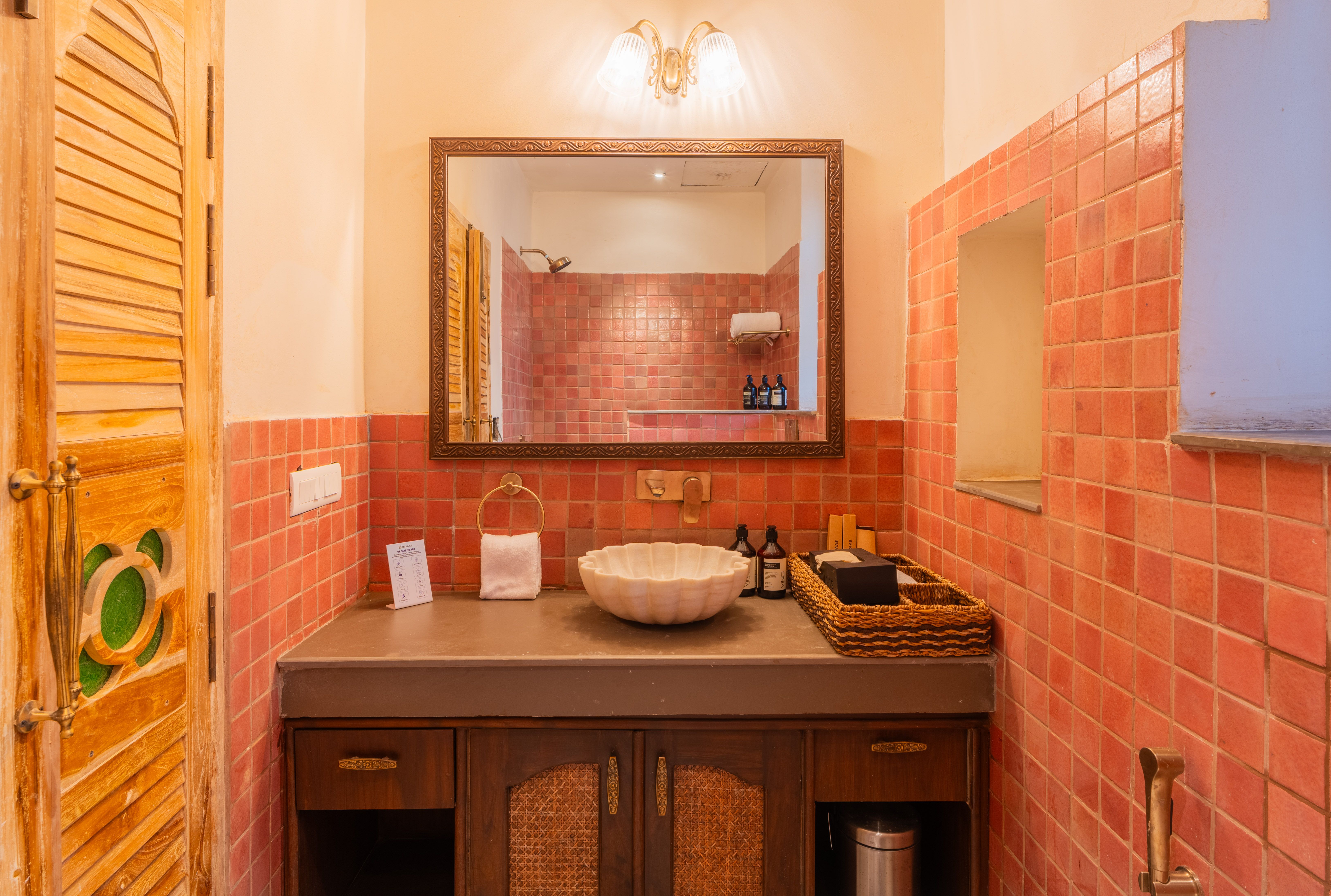 Amayah Tattva, North Goa, Bathroom