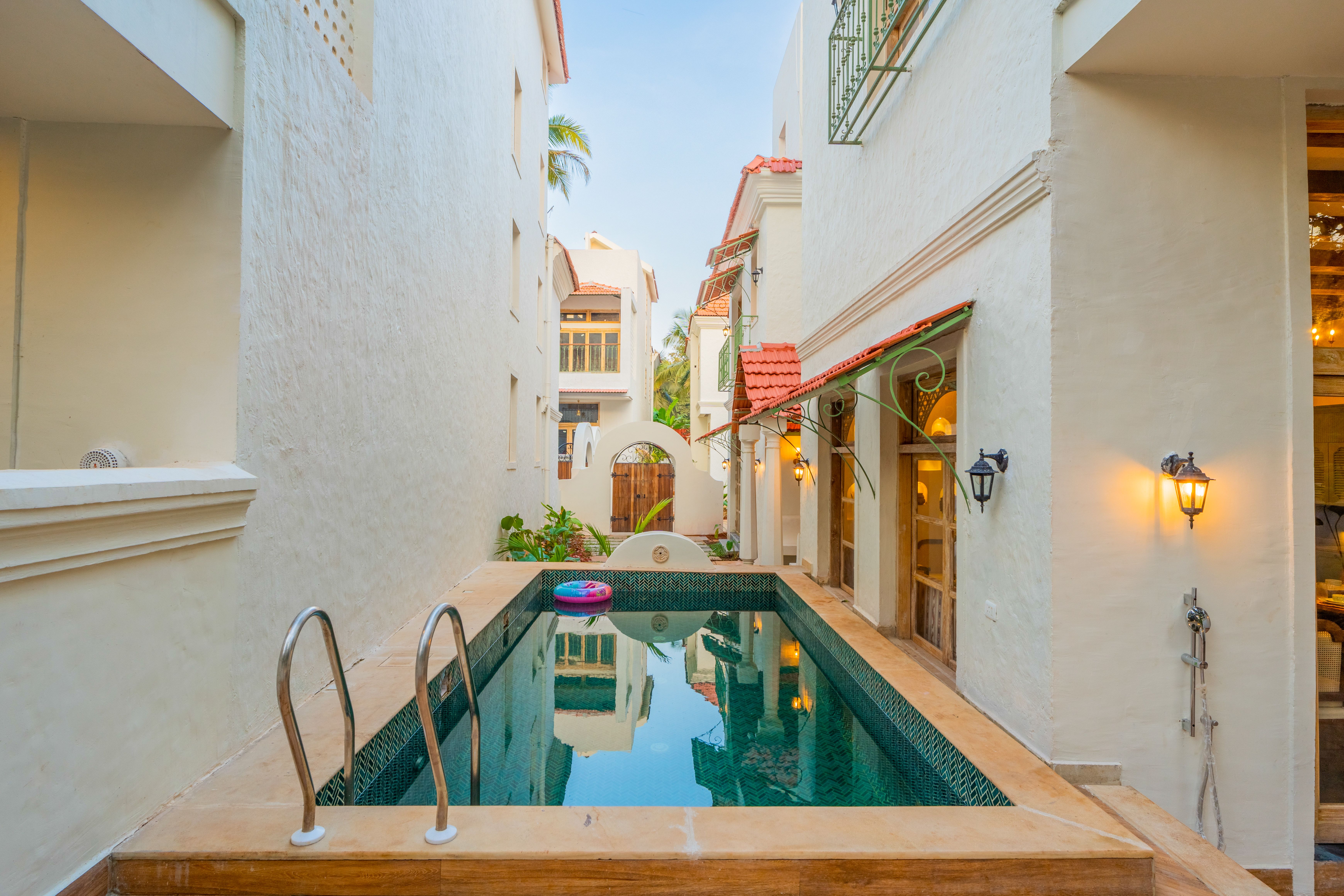Amayah Tattva | 3- BHK Escape With Steam Room, Open-to-Sky Shower & Private Pool - Image 4
