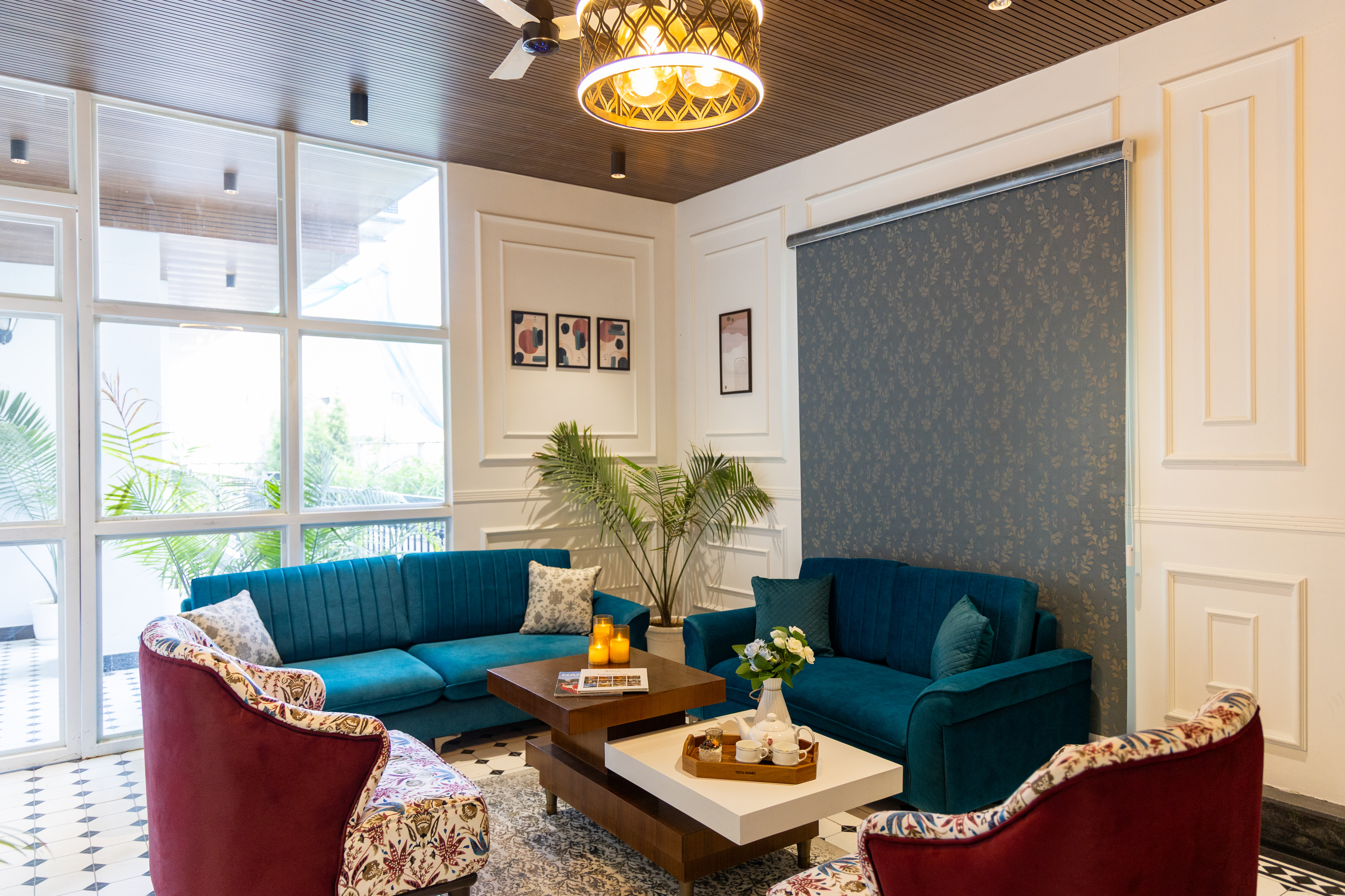 Reception/Lounge area