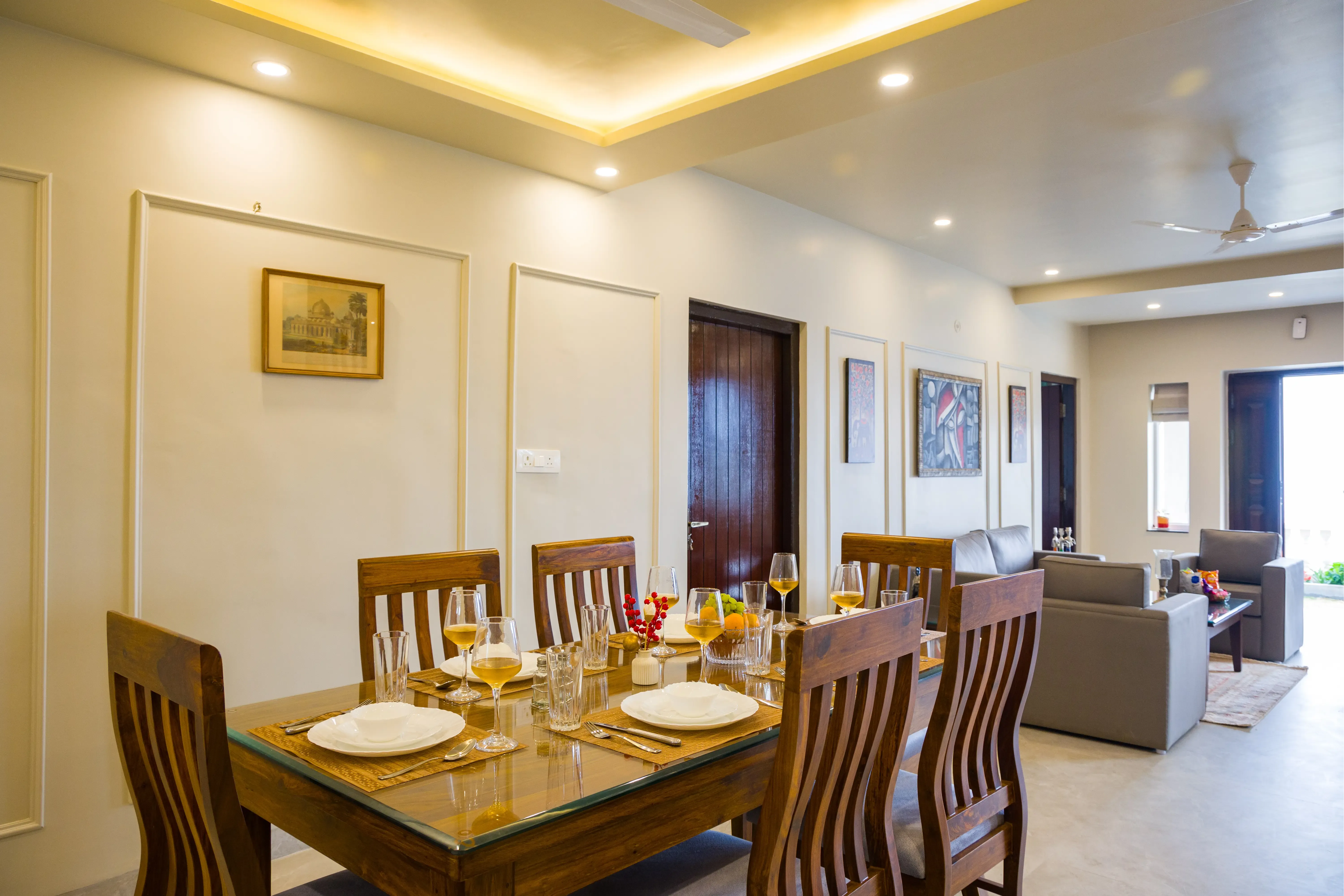 Twin Chalets Villa, Nainital - Dining room