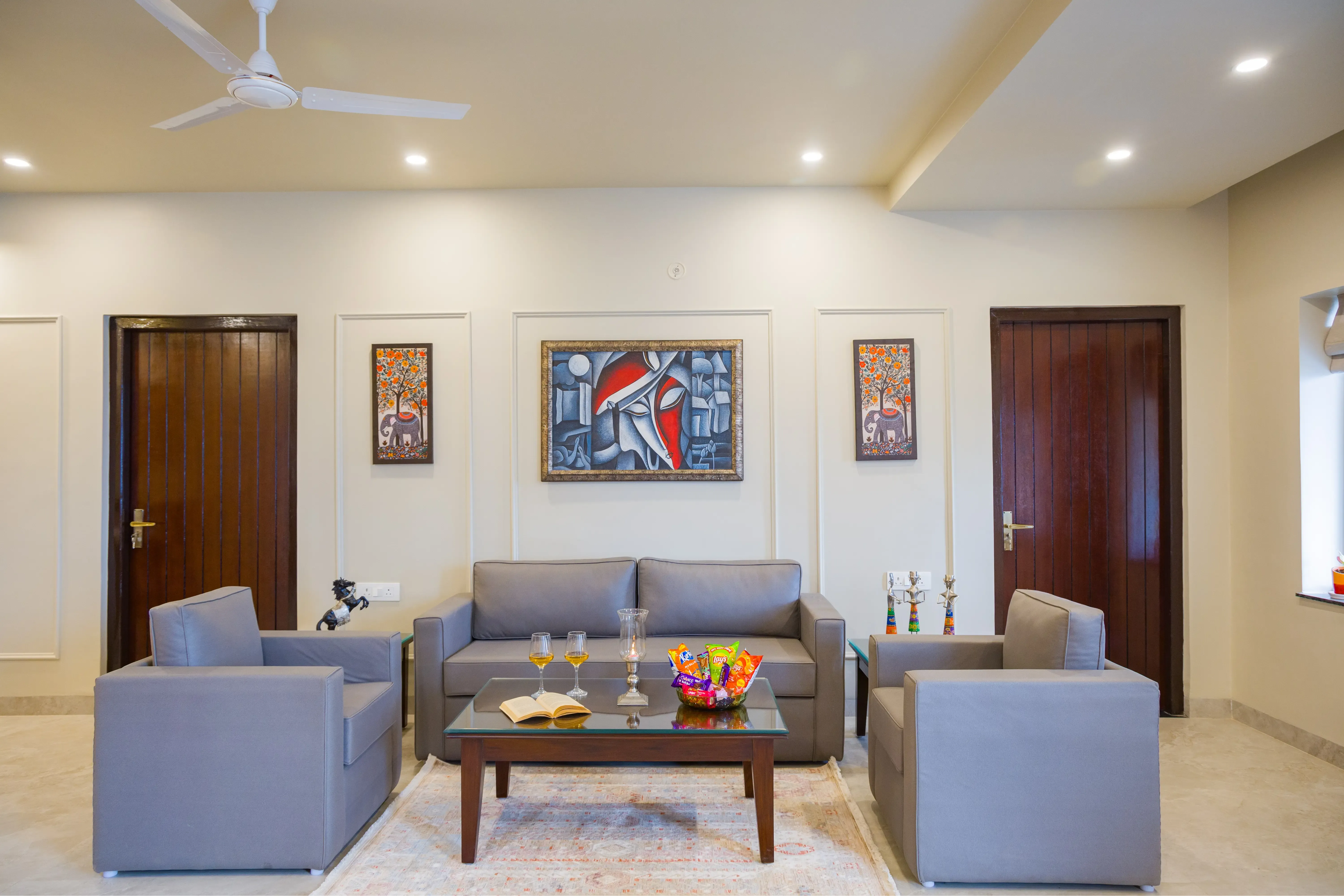 Twin Chalets Villa, Nainital - Living room 1