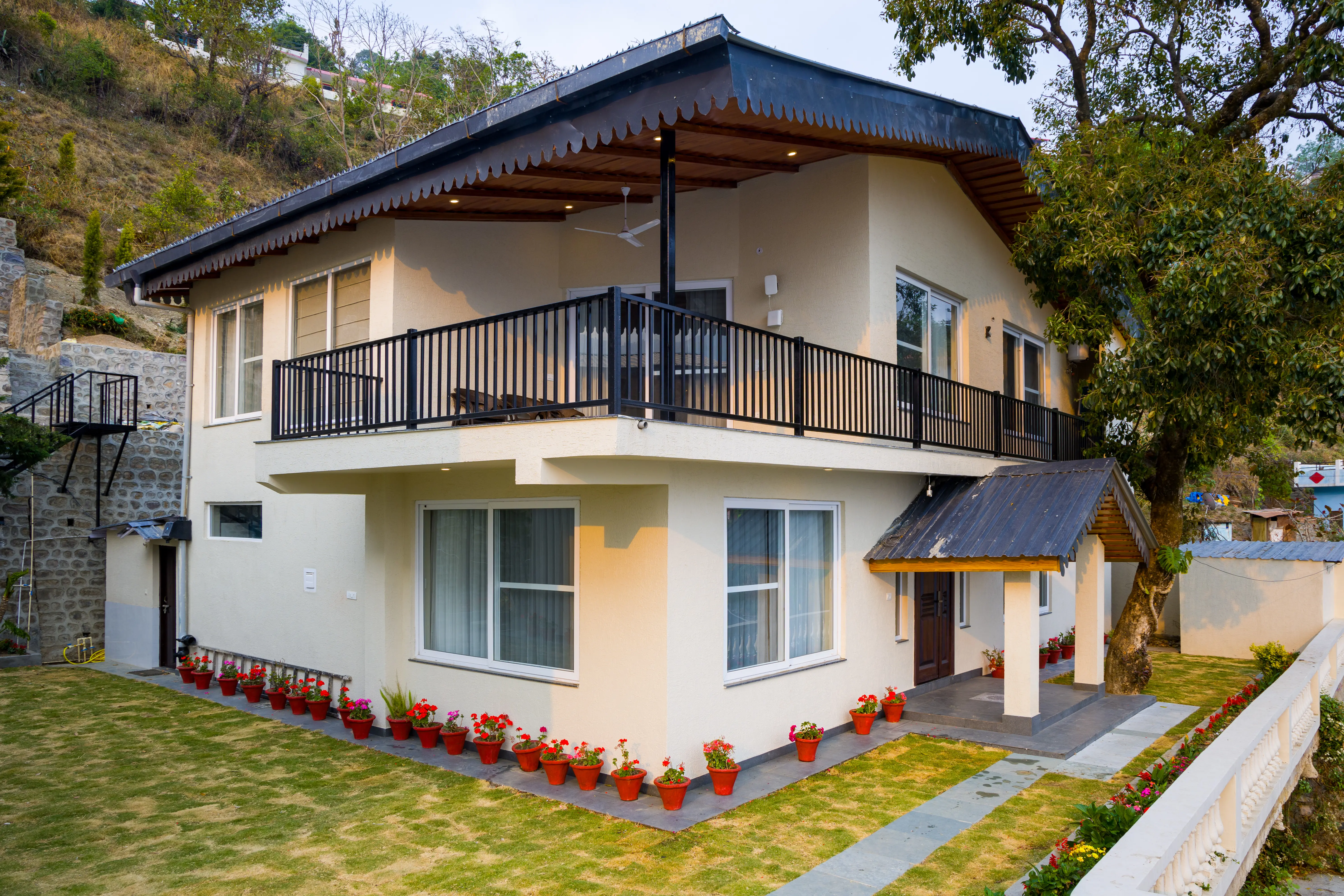 Twin Chalets Villa, Nainital - Facade