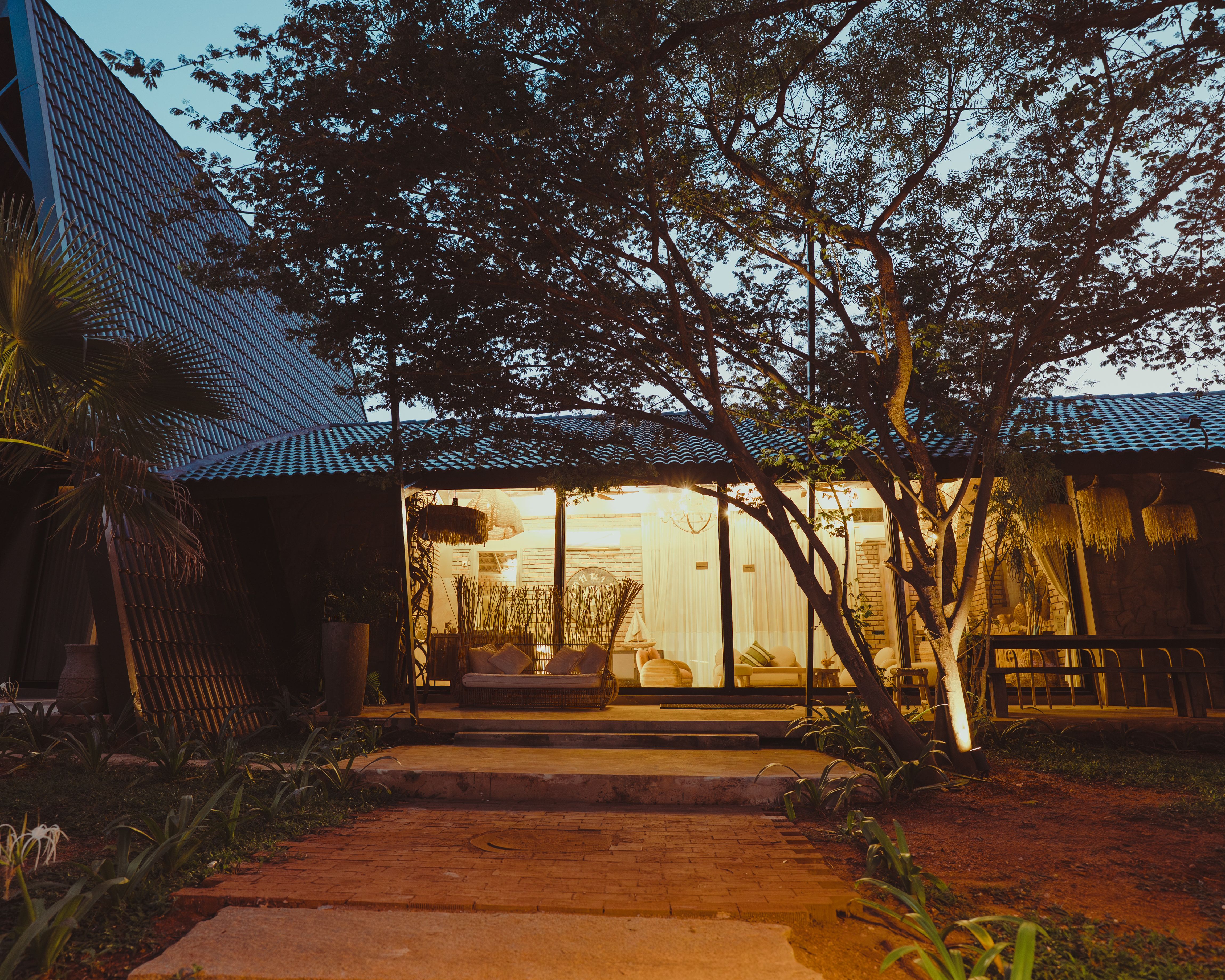 Tent 2