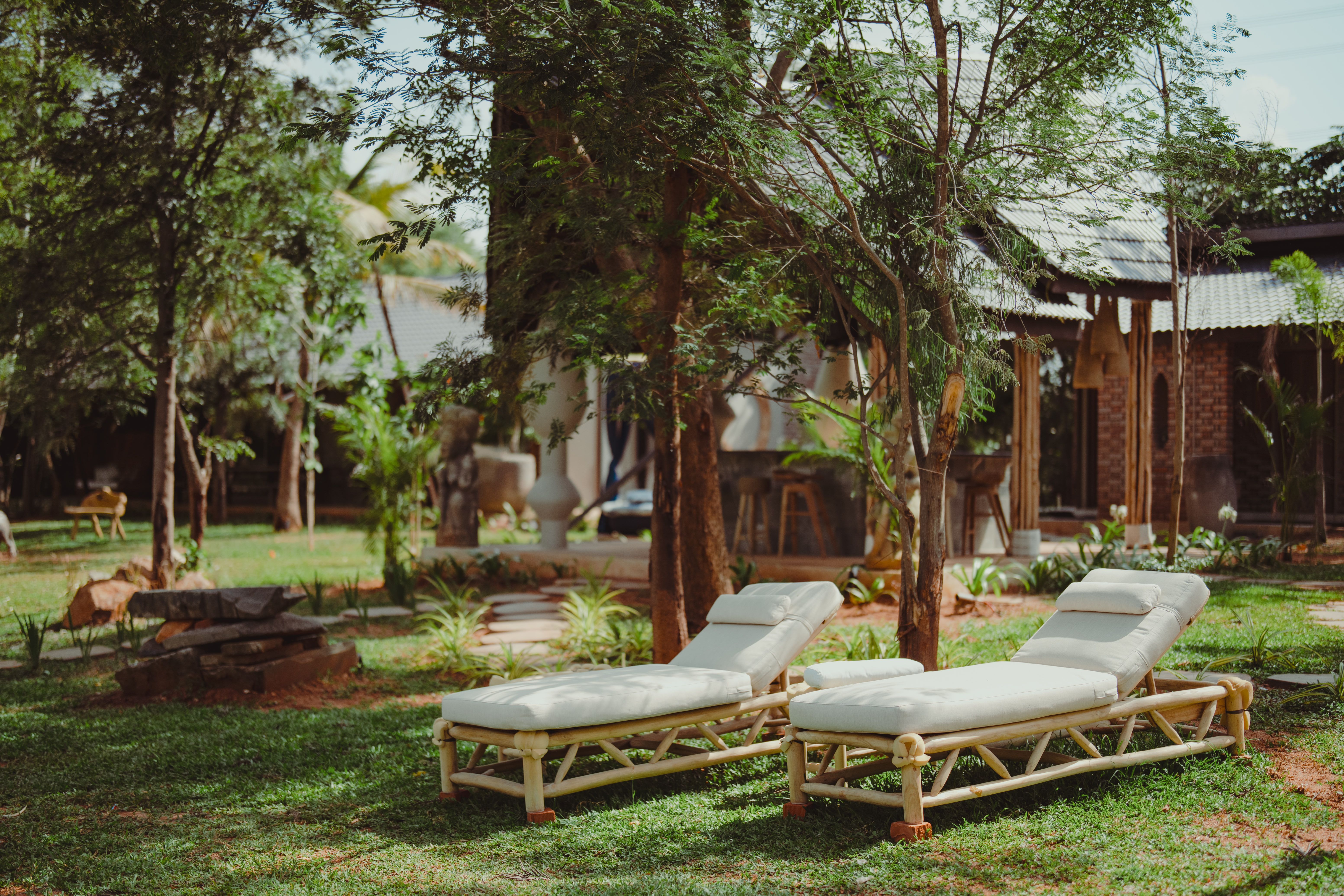 Loungers