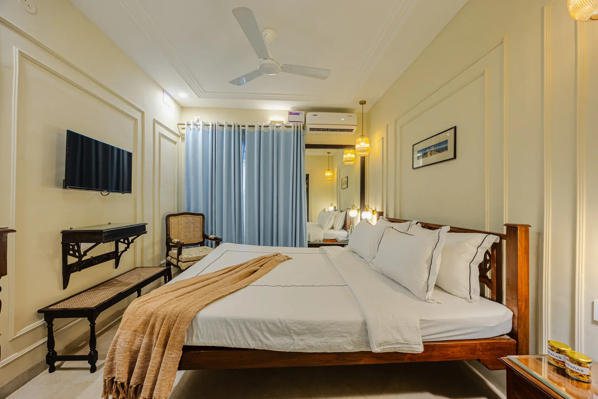 Casa Boa Vida | Luxe 4-BHK Villa Near Candolim Beach With Private Pool, Terrace & Bar