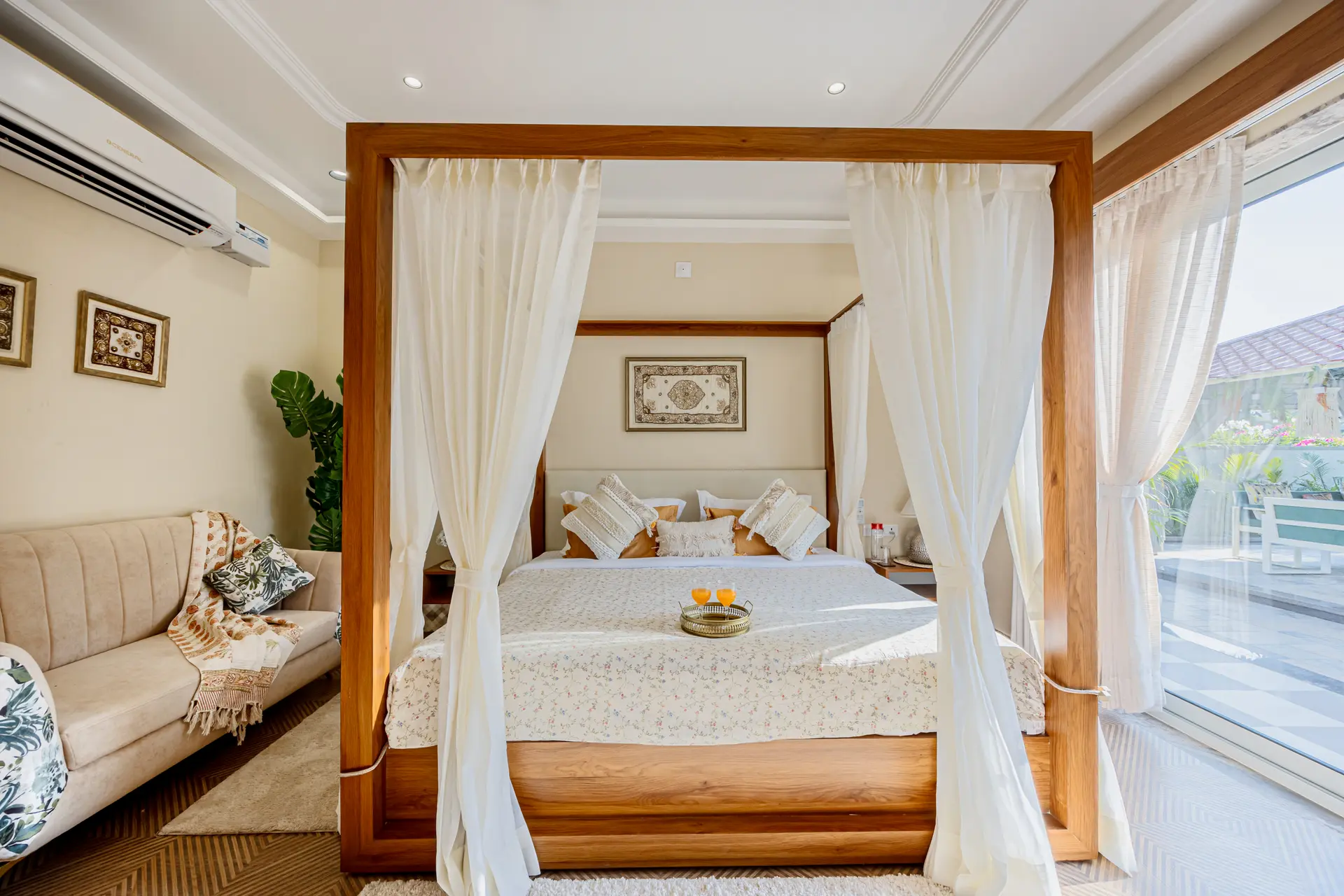 Heaven in Hills Mountara Villa, Udaipur - Bedroom 1