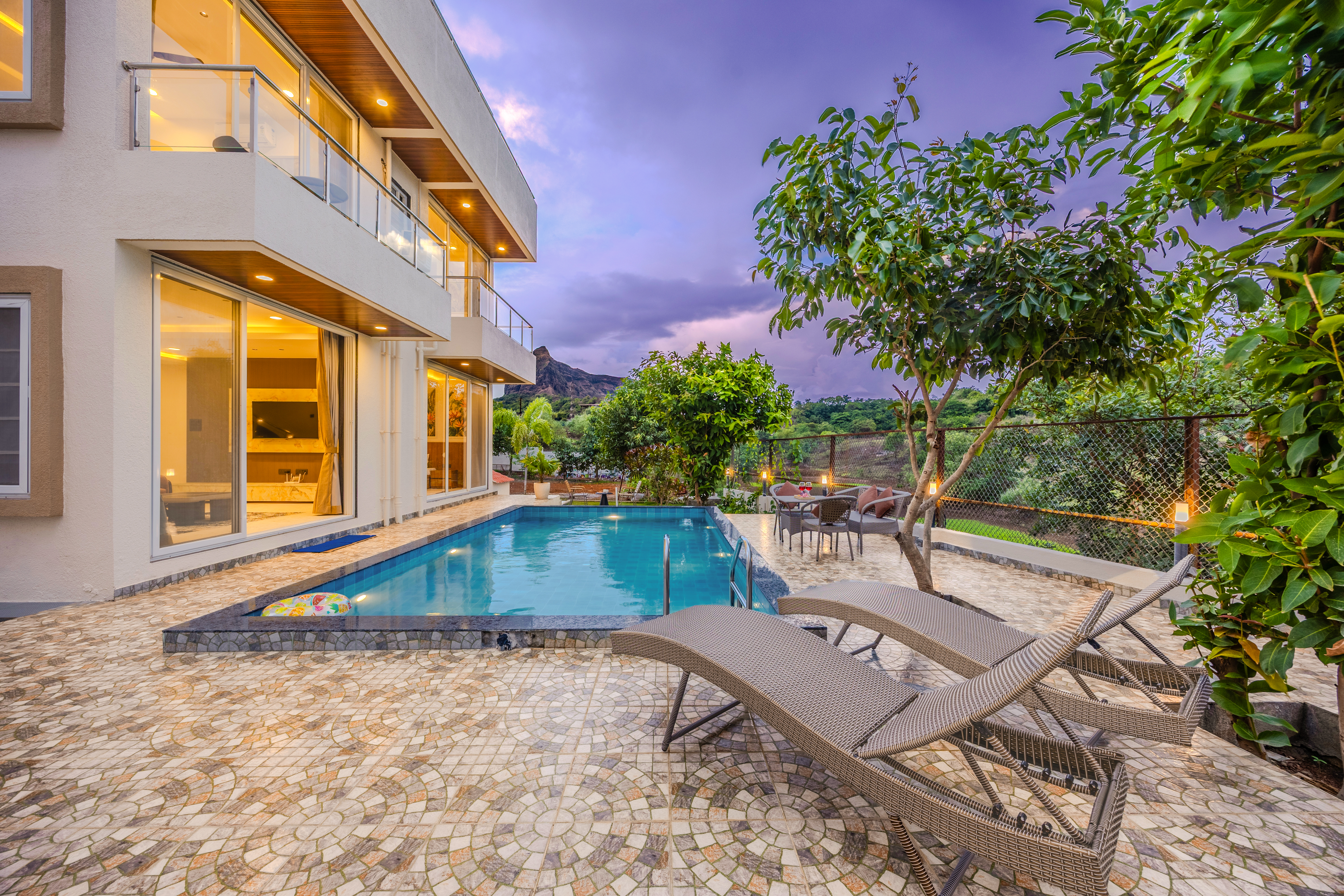 Private Pool