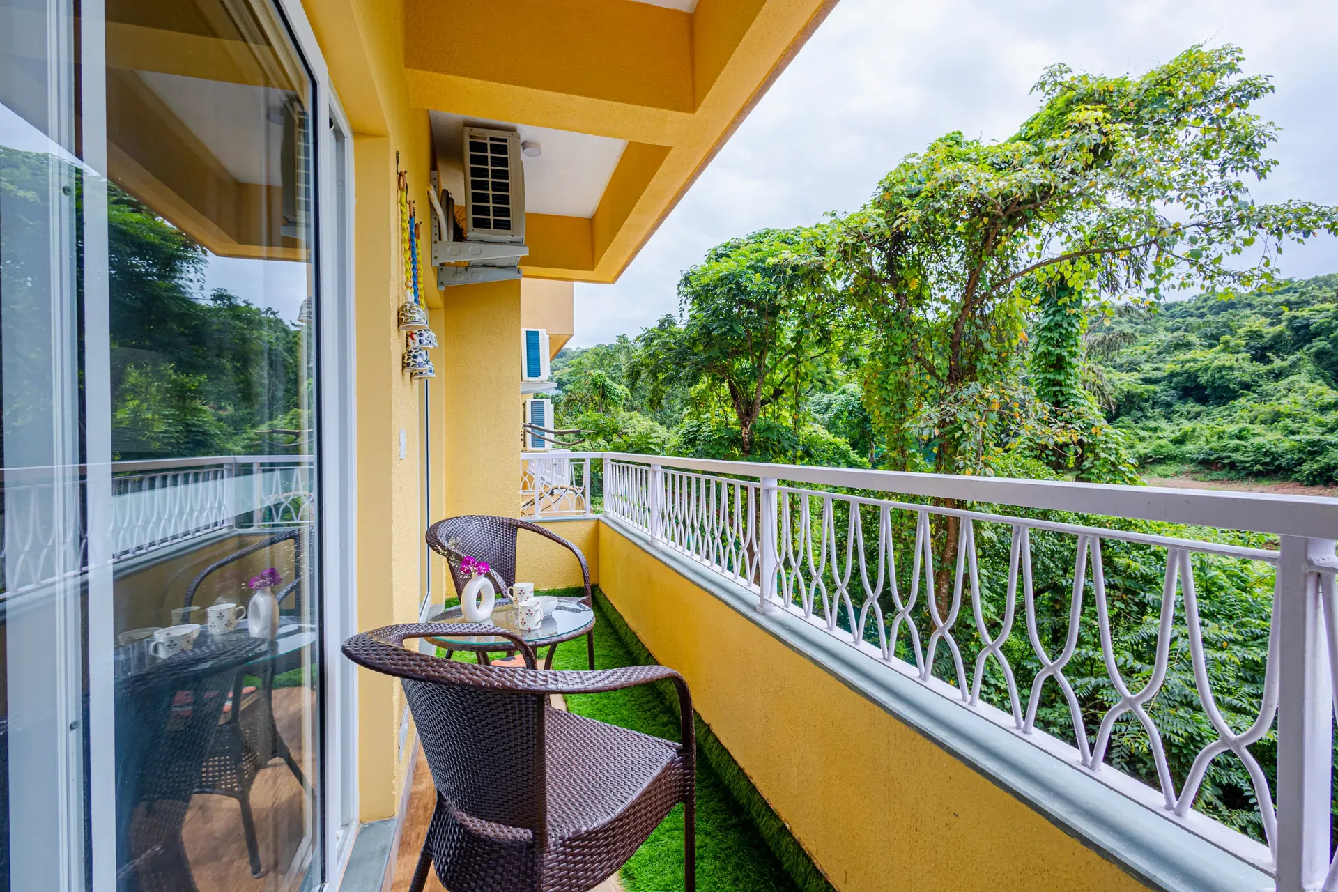 Veera Marina | Elegant 1-BHK Apt With Common Pools, Gym & Lift  - Image 4
