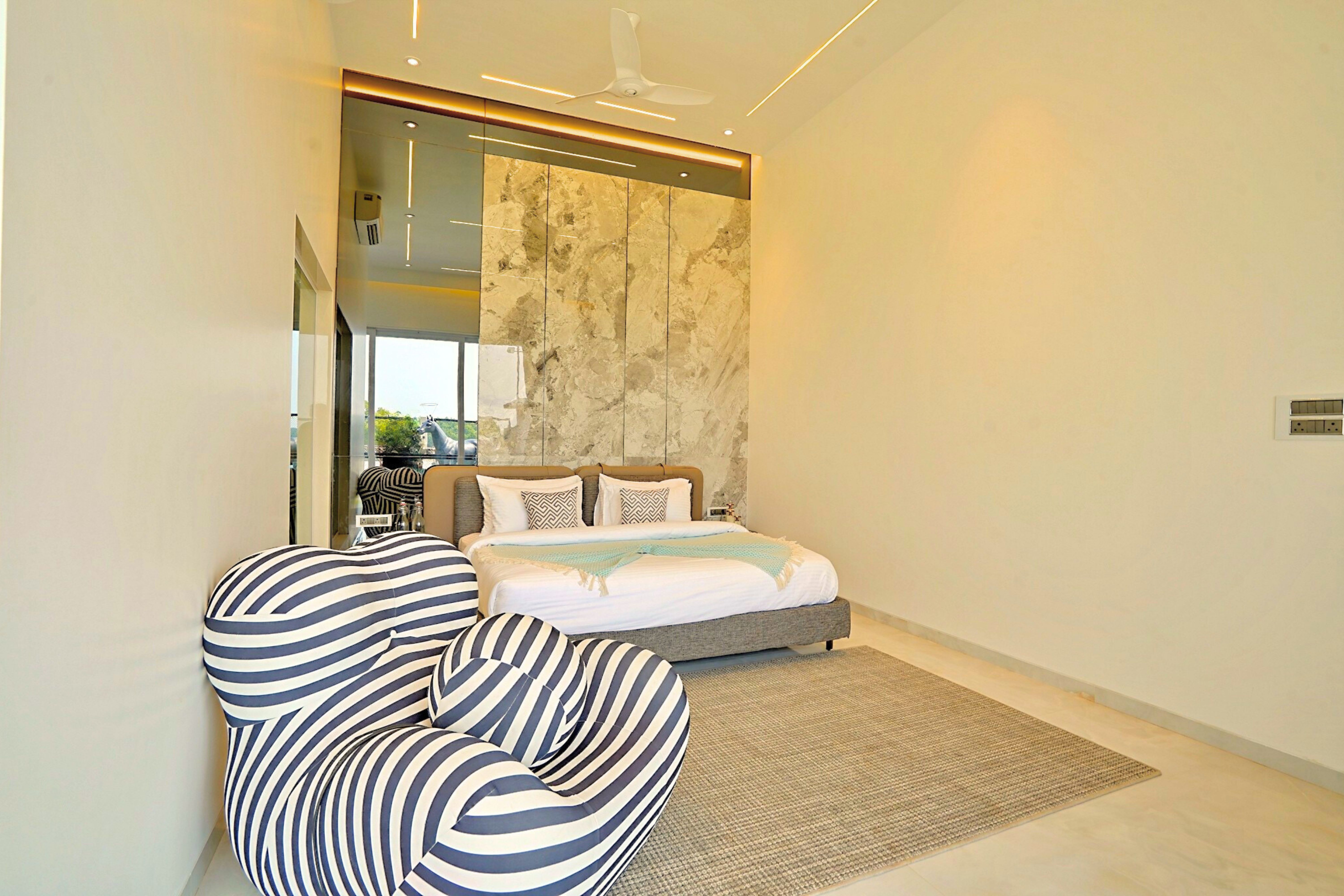 Meraki Villa, Lonavala - Bedroom 1