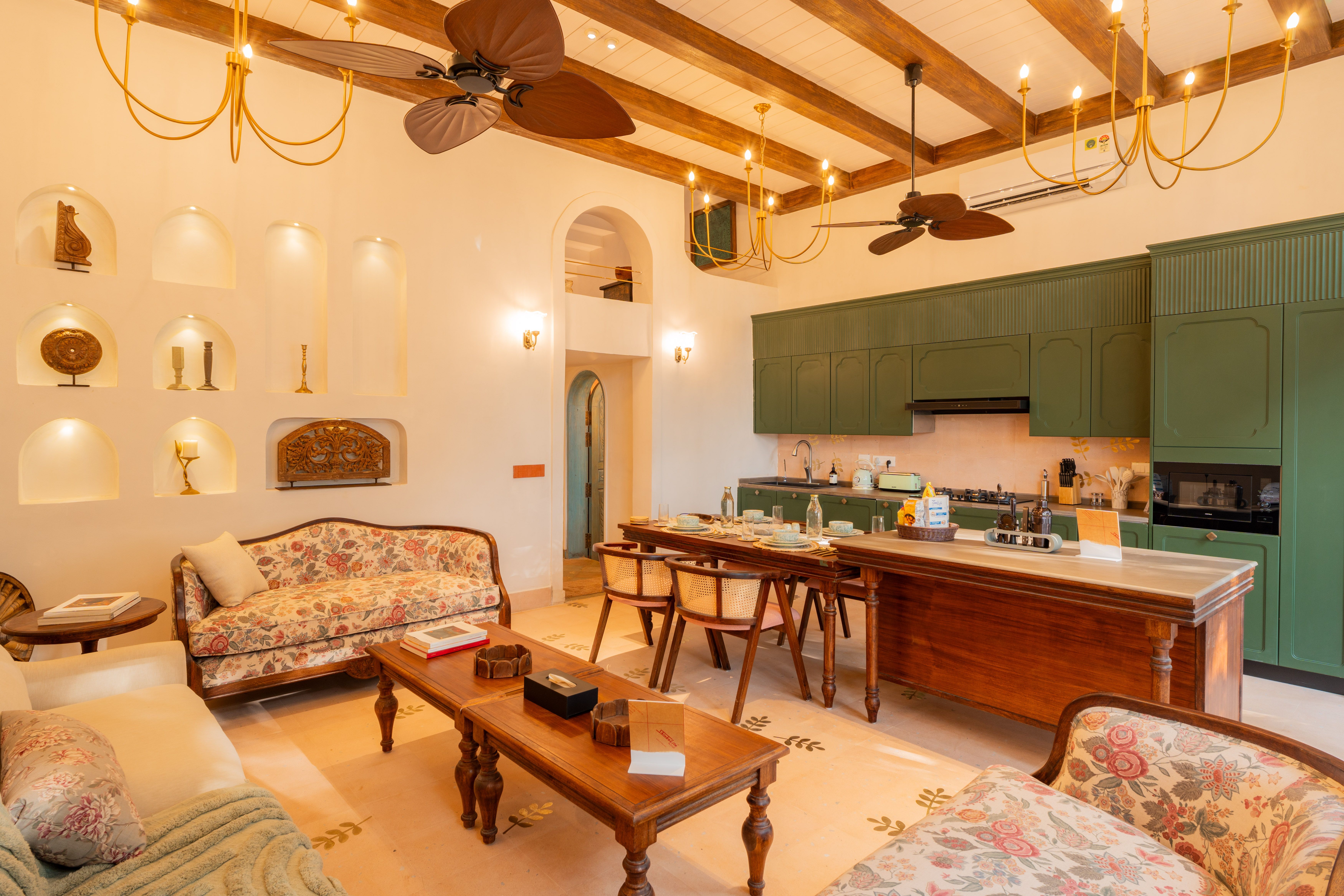 Amayah Tattva, North Goa, Living with dining & kitchn