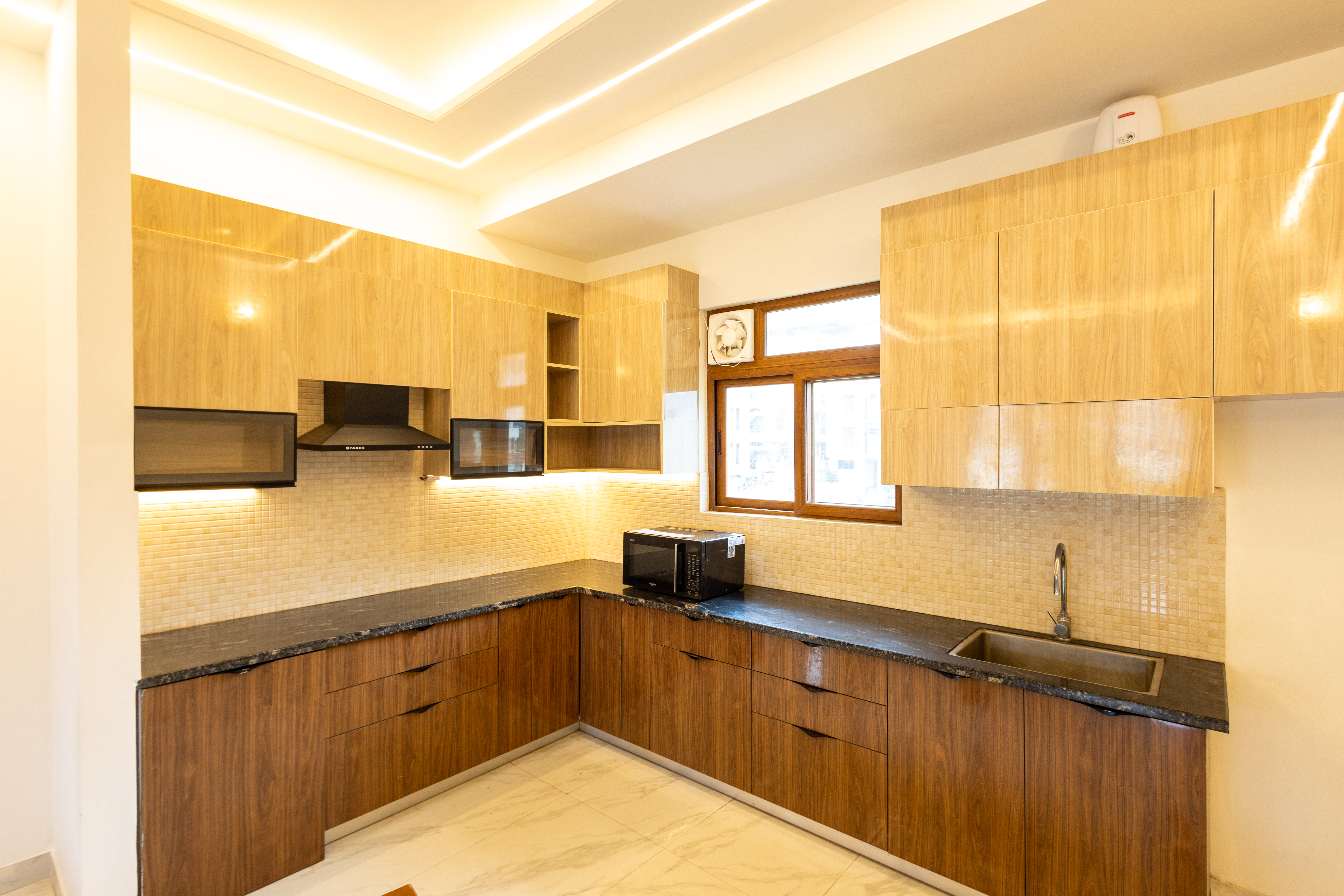 2 BHK Valley View Apartment With Balcony, Terrace & Garden - Bhowali — photo 11