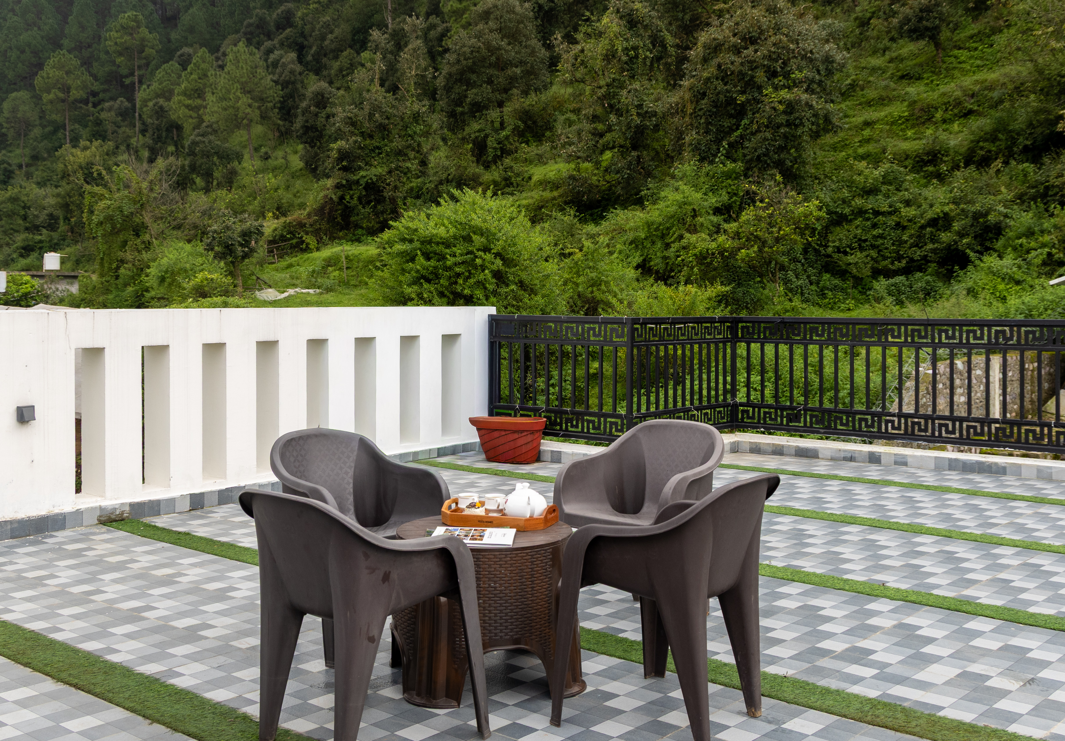 2 BHK Valley View Apartment With Balcony, Terrace & Garden - Bhowali — photo 25