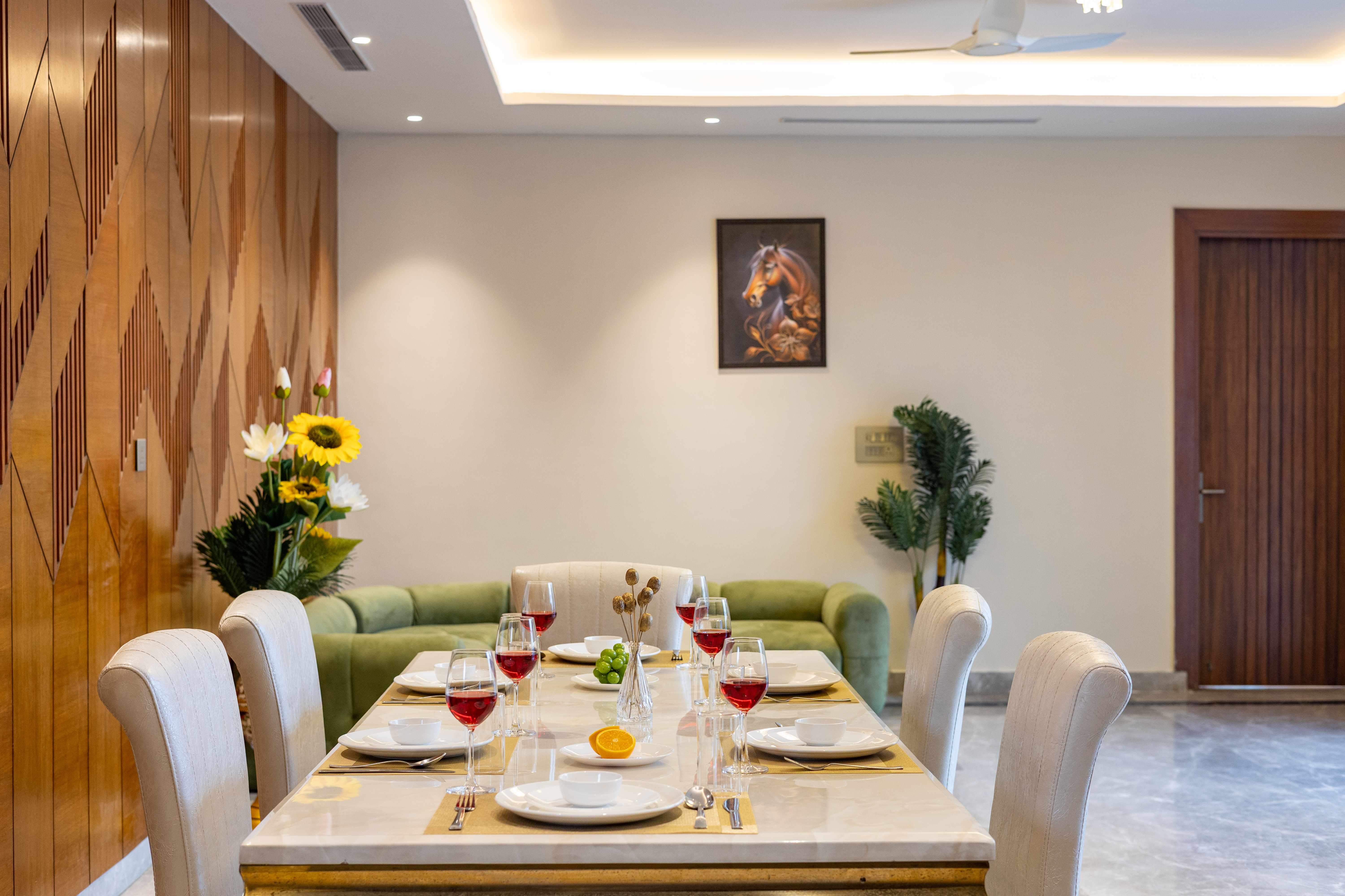 Pet- friendly modern house Inspired 3-BHK with Bar with lounge, Bathtub, Private Pool, Swimming pool, Terrace & Garden — photo 23