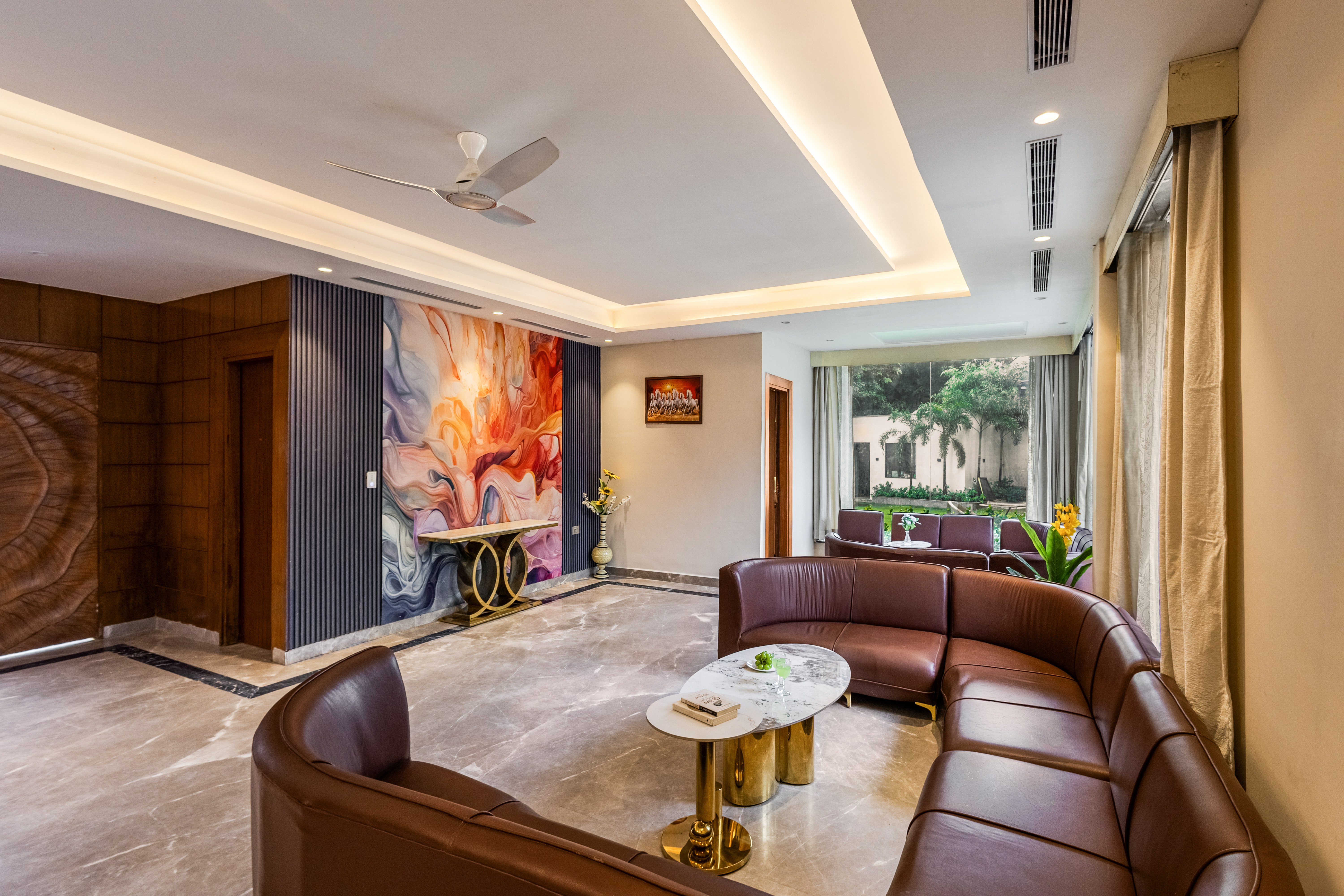 Pet- friendly modern house Inspired 3-BHK with Bar with lounge, Bathtub, Private Pool, Swimming pool, Terrace & Garden — photo 8