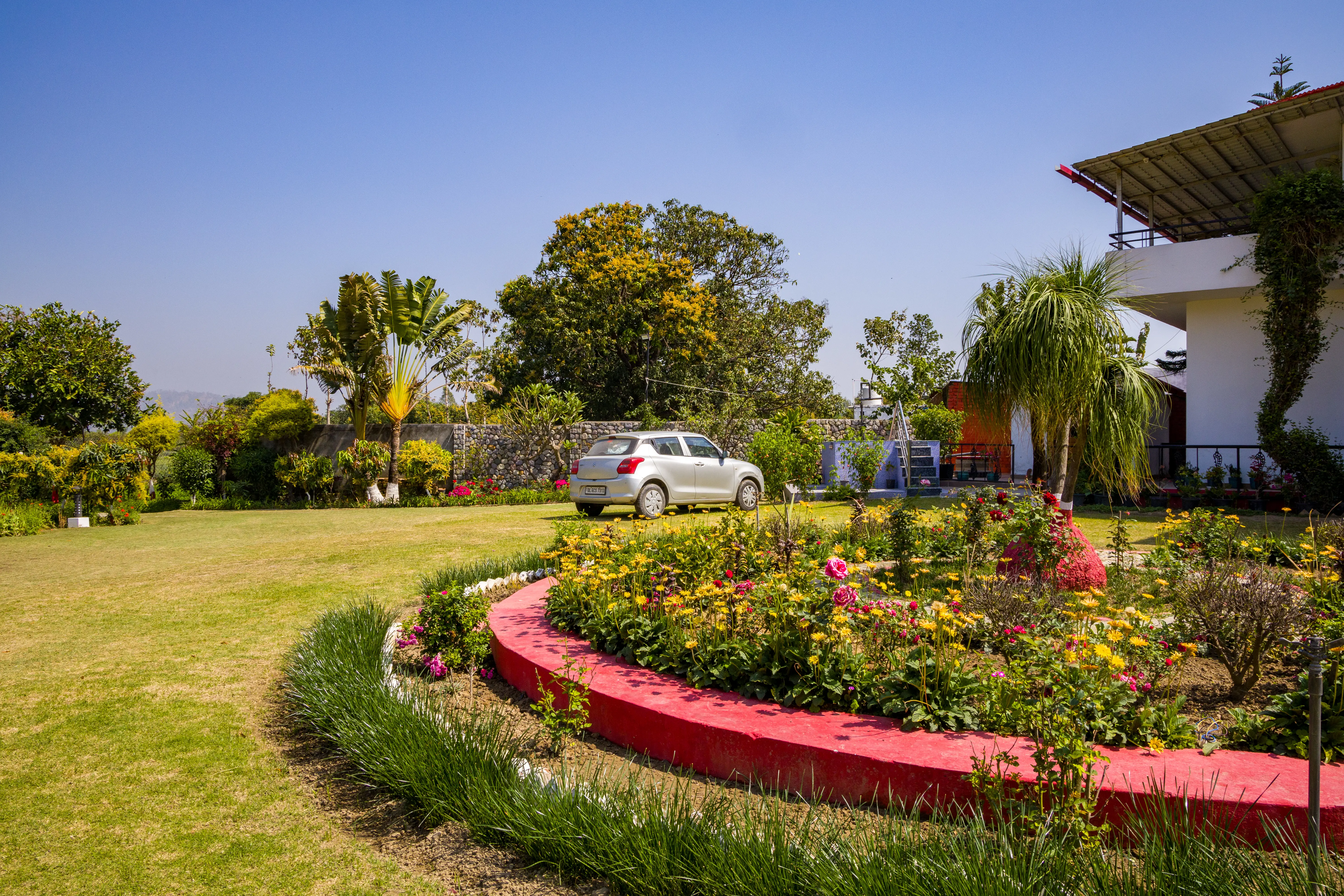Farm Naturelle | Pet-friendly 3-BHK Farmhouse Near Jim Corbett With Garden, Terrace & Orchards  - Image 5