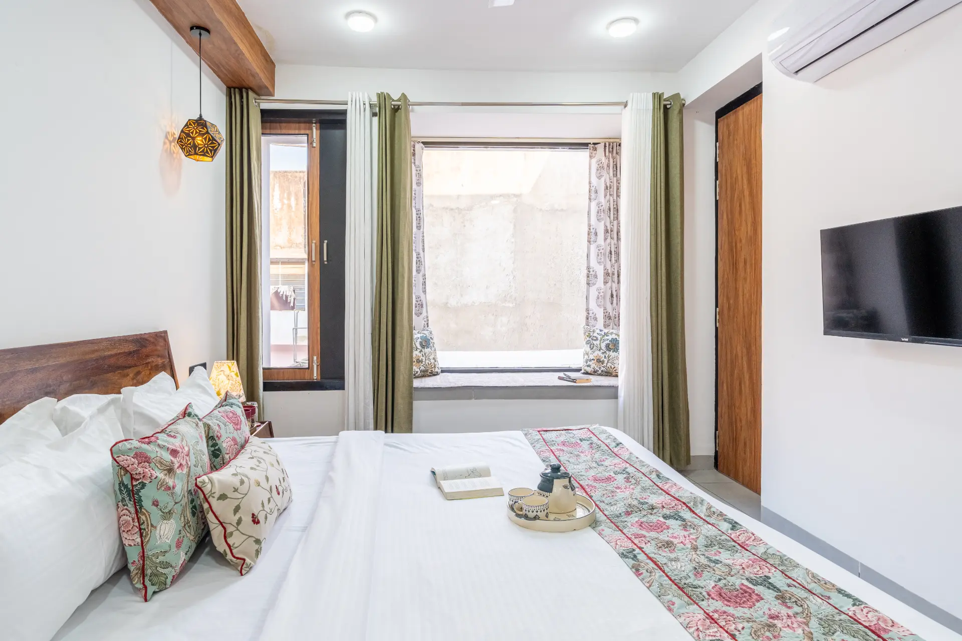 Bedroom 8