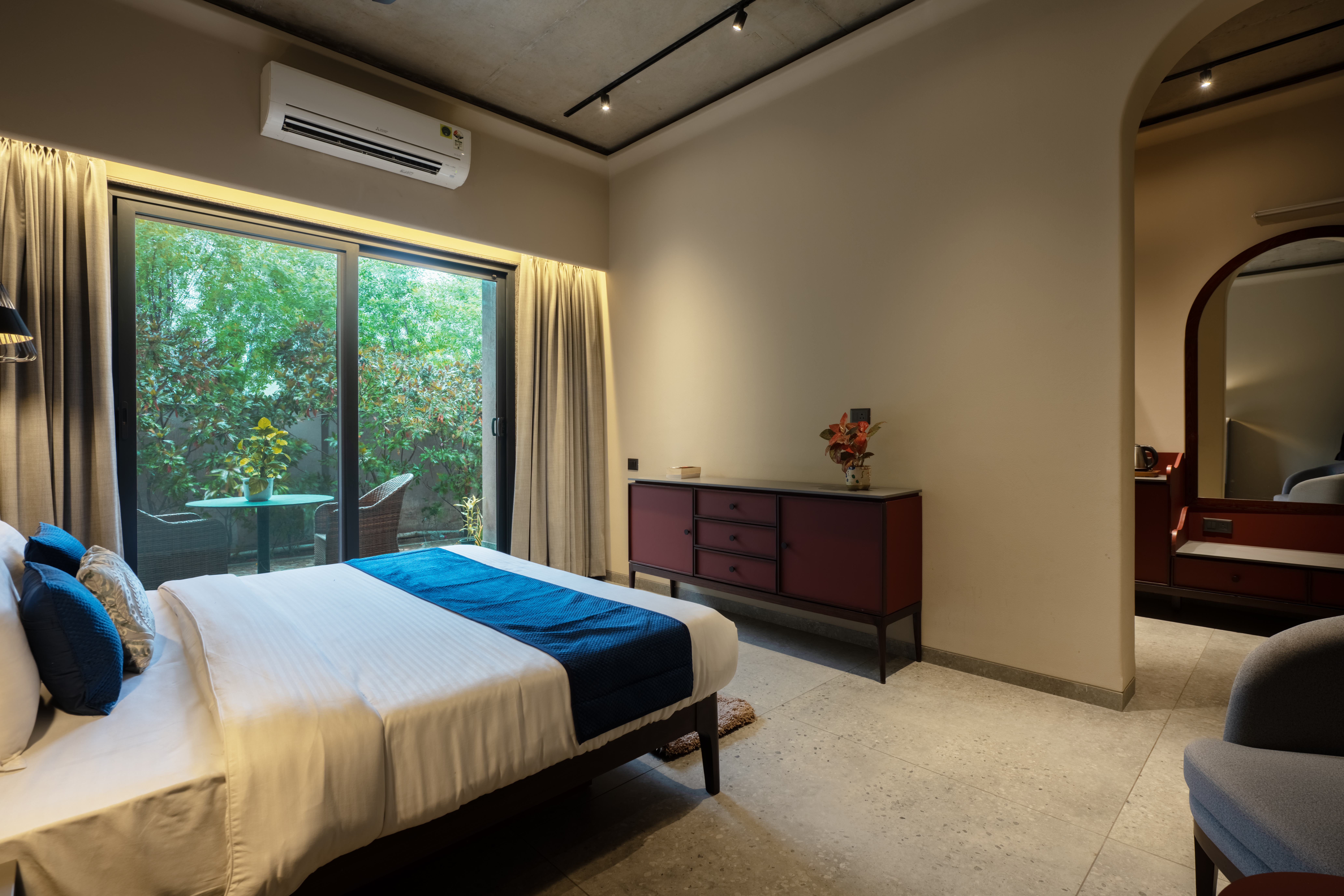 5-BHK Villa with Private Swimming Pool, Sun Deck, Landscaped Garden, Games Room & Alfresco Dining — photo 10
