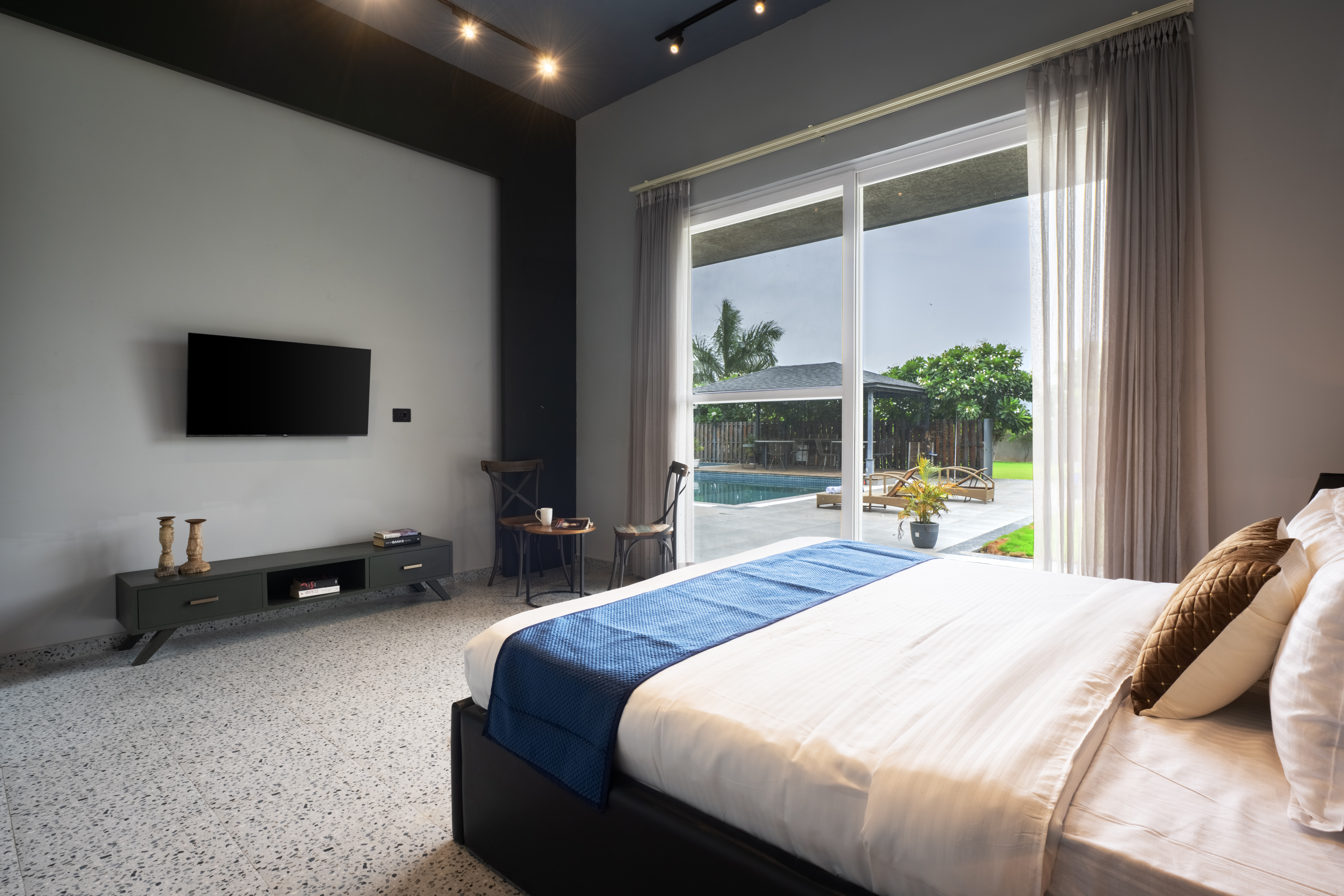 5-BHK Forest-View Villa with Private Pool, Gazebo, Indoor Games Lounge, Bonfire Area, Terrace & Garden — photo 24