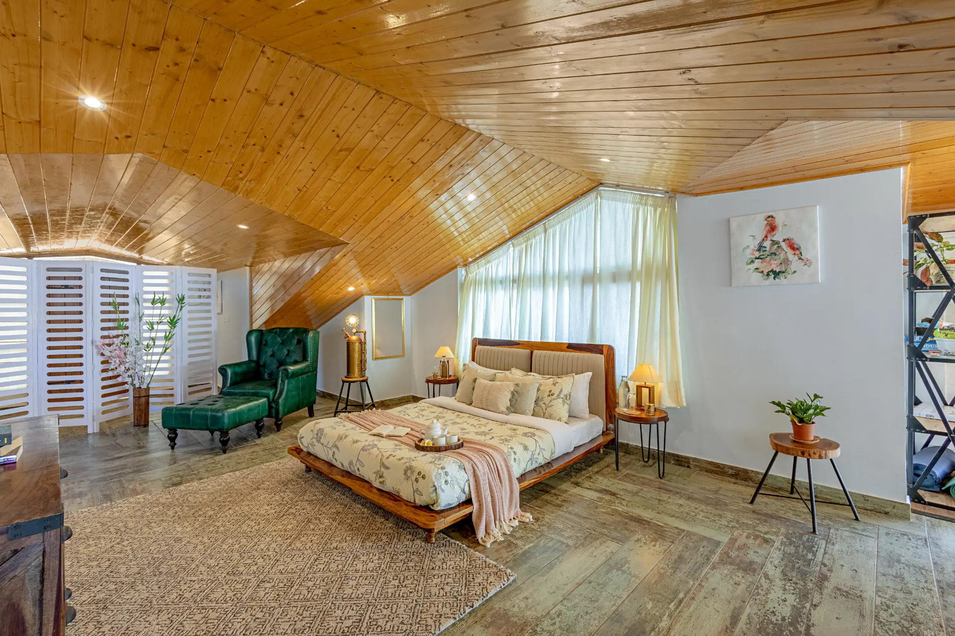 Alpenglow Villa, Kasauli - Bedroom