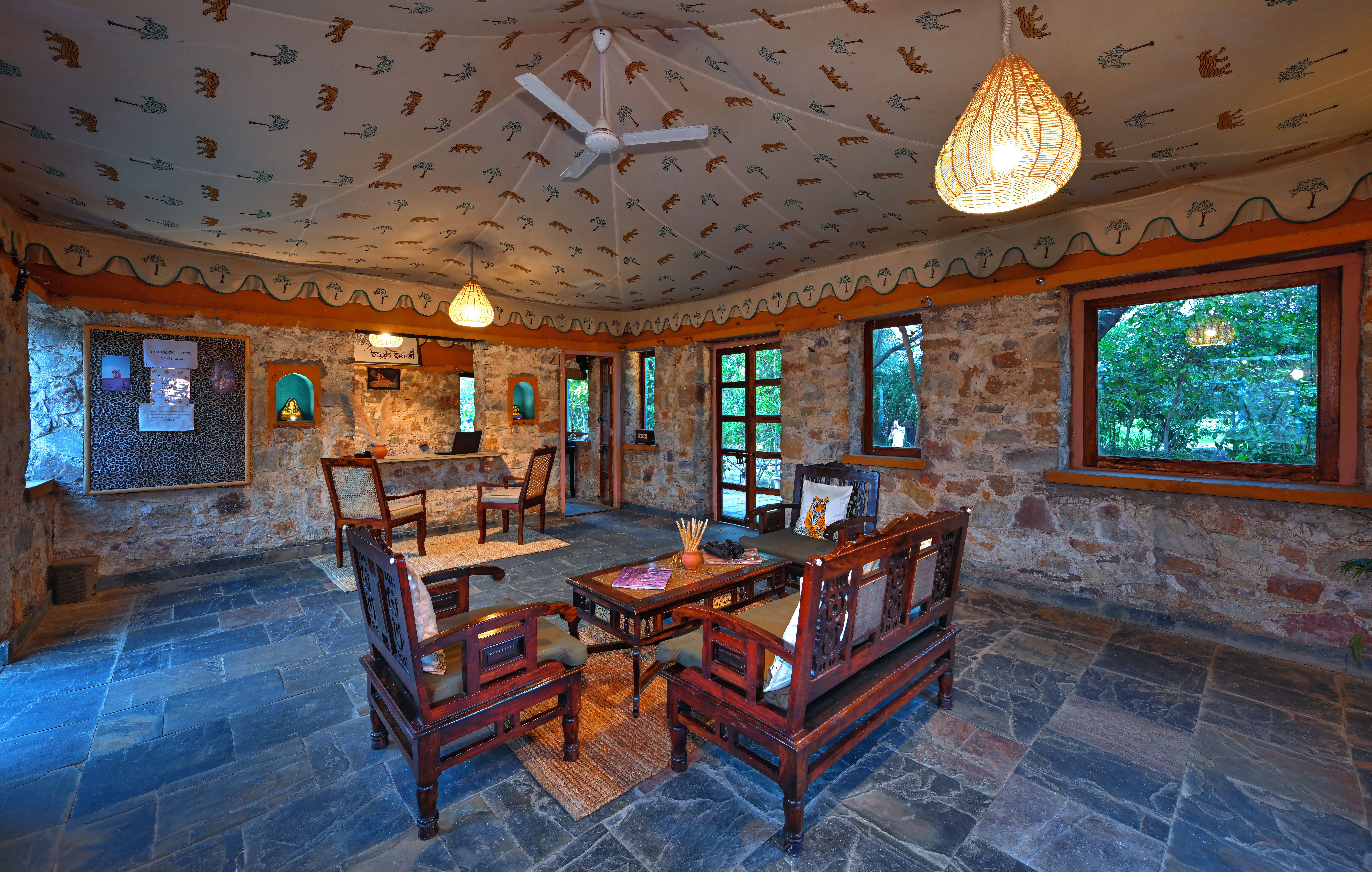 Lounge area