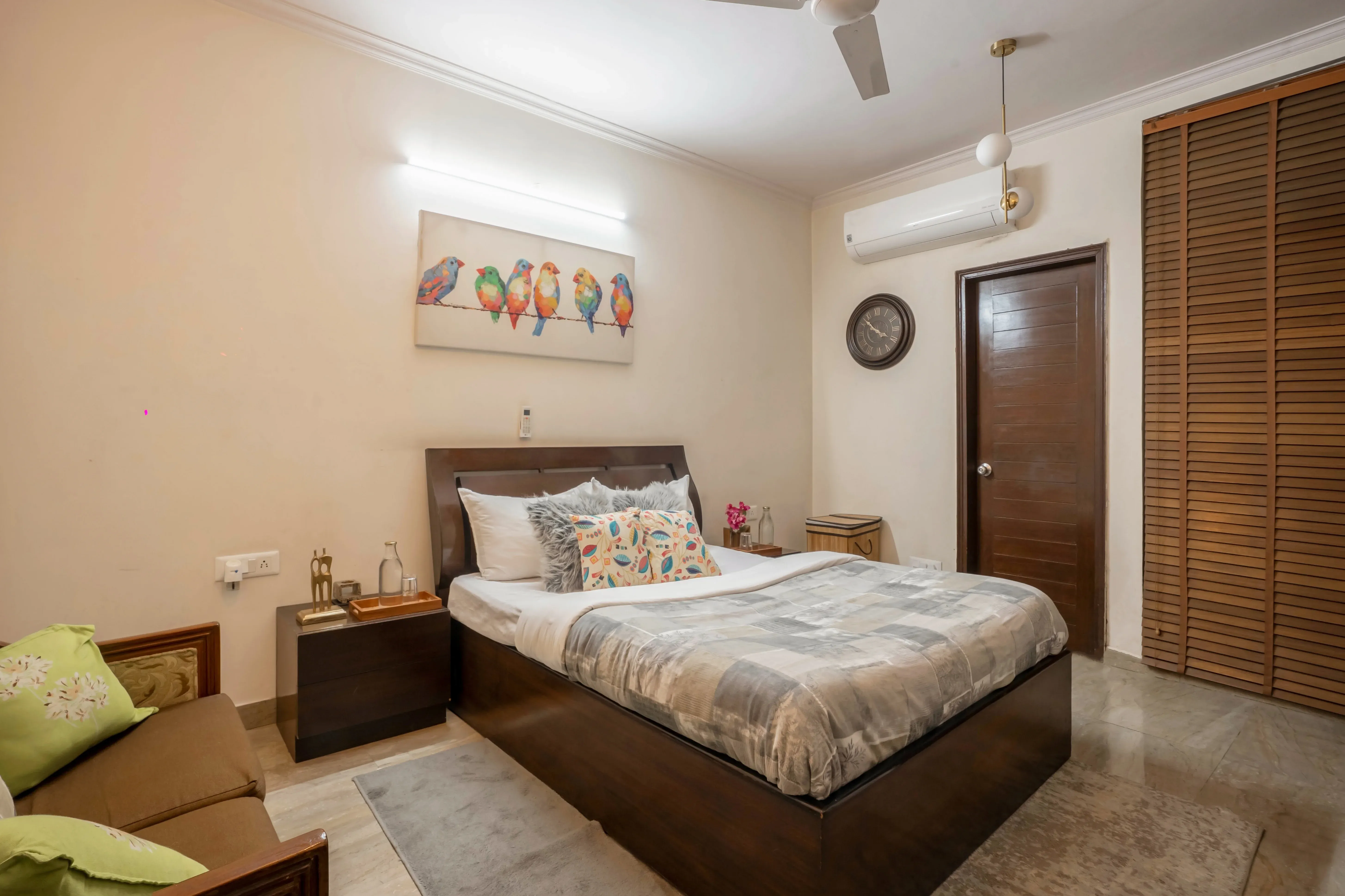 Aravali Woods Villa, Delhi NCR - Bedroom