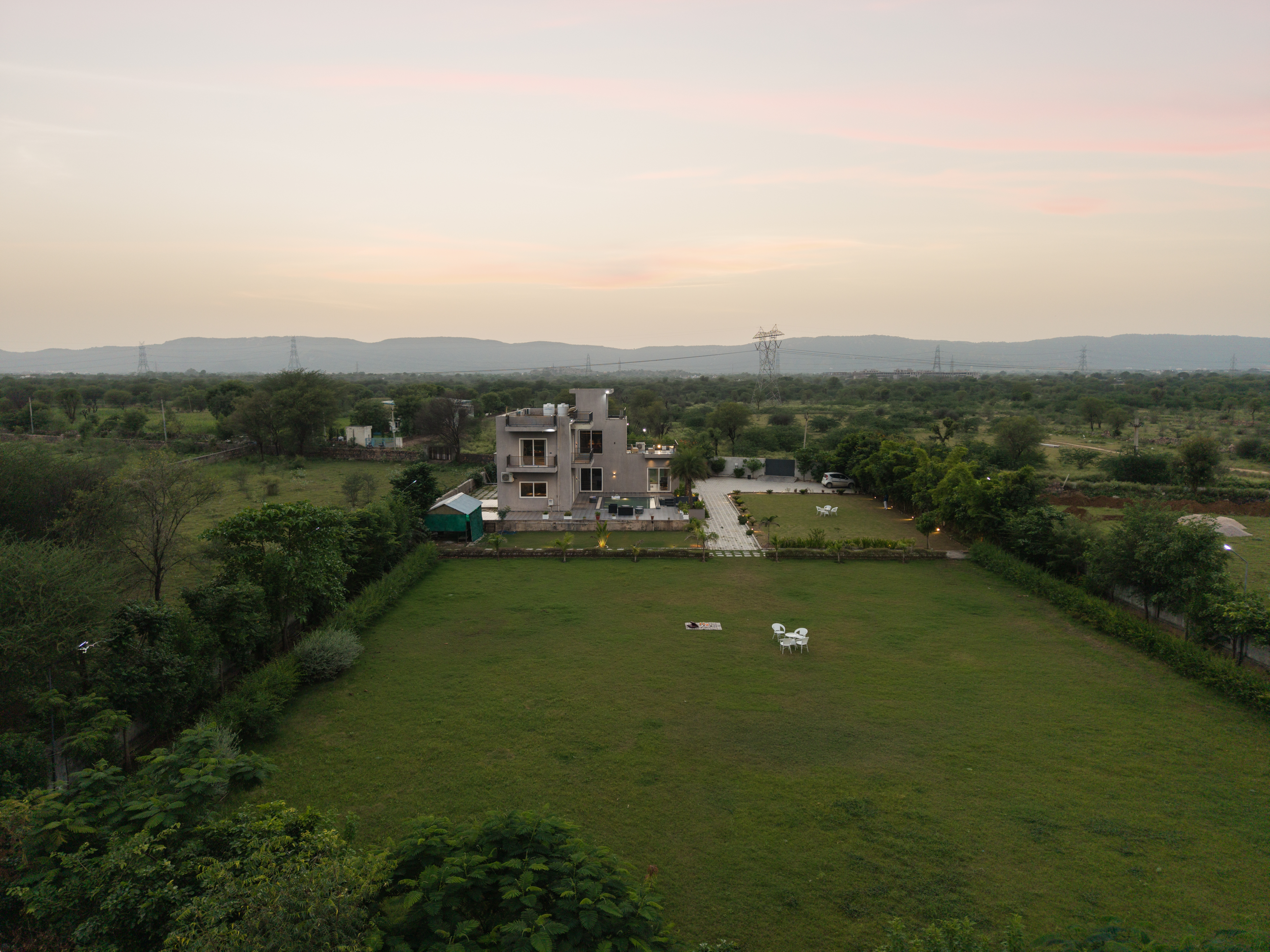 3 BHK Villa With Private Pool, Bonfire Deck, Party Hall & Landscaped Garden — photo 35
