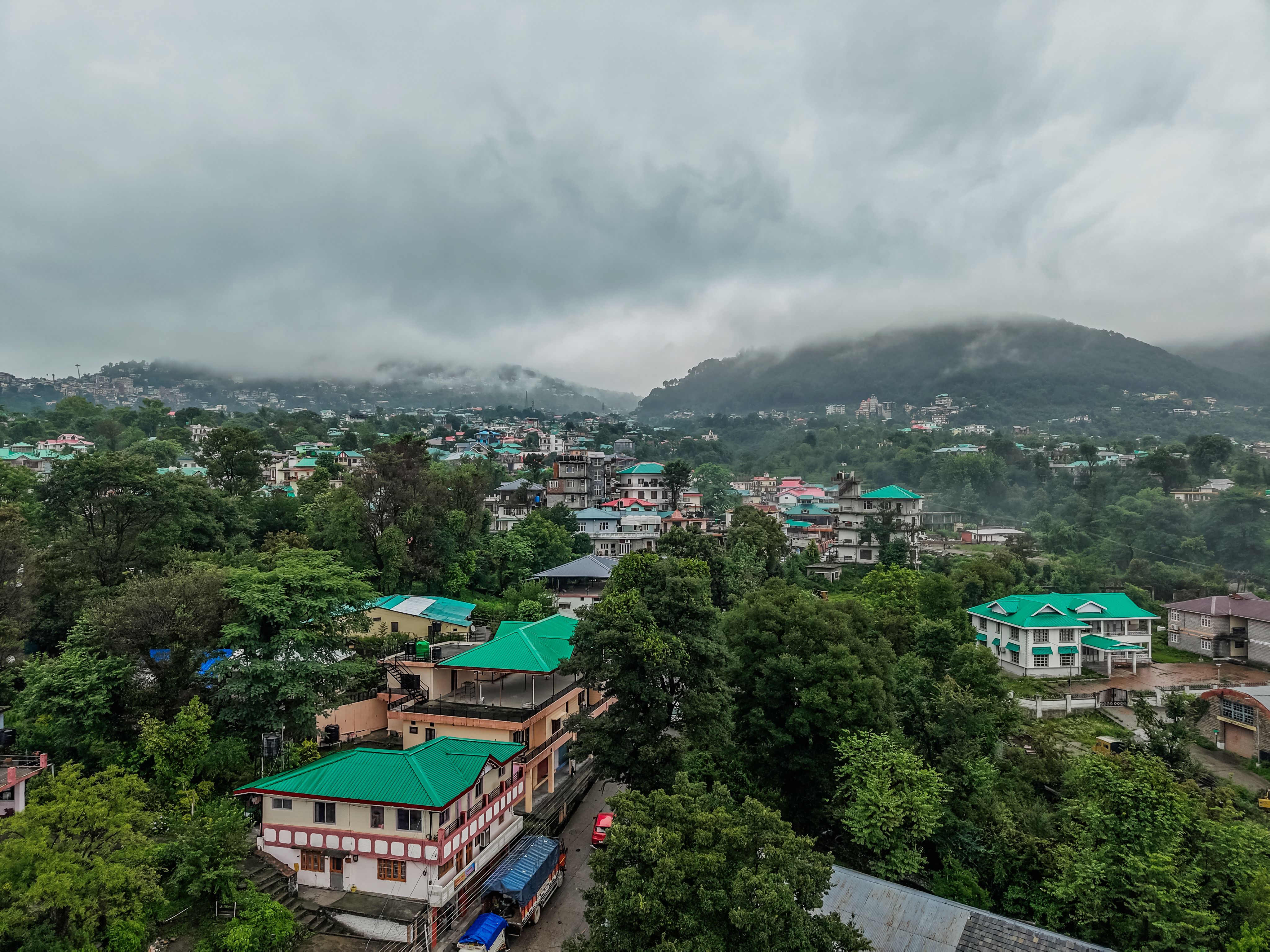Riva Dreams | 2-BHK Retreat with Hill Views & Lush Garden - Image 4