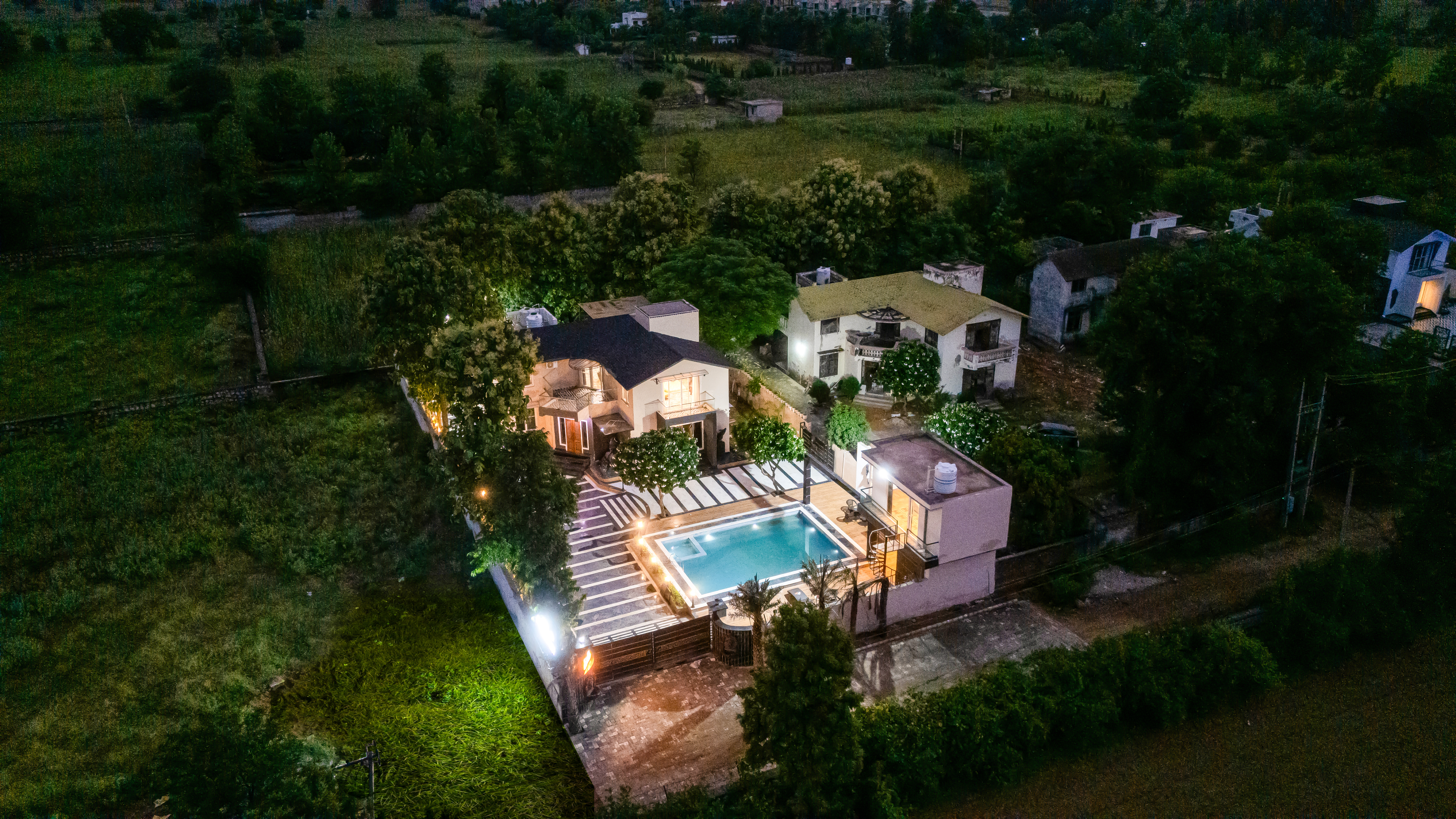 6 BHK Pet-Friendly Farmhouse With Private Pool, Landscaped Lawn, Gaming Room & Patio — photo 5