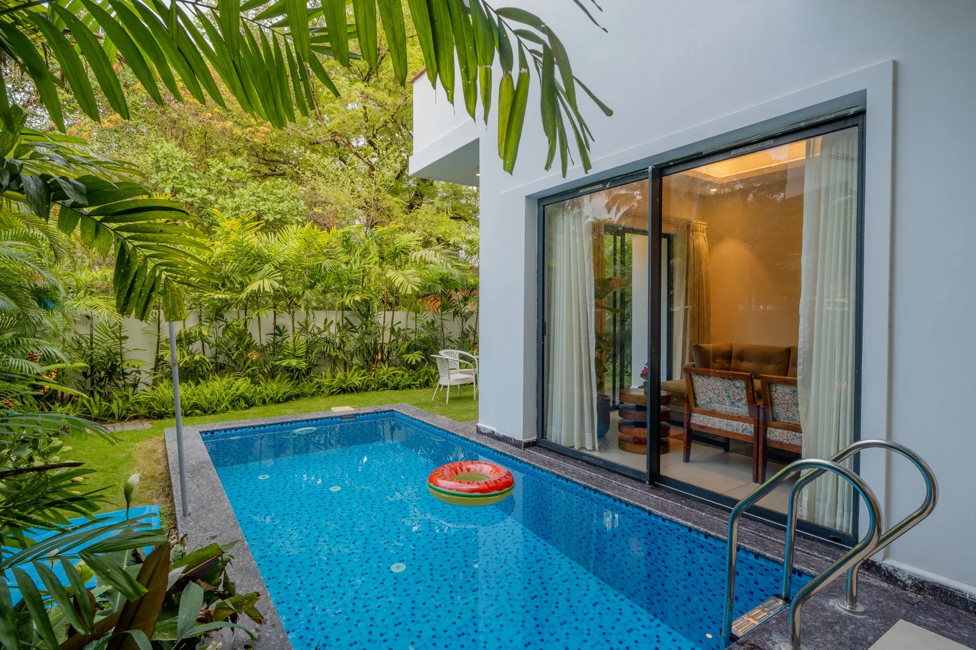 Laguna Quest | 4-BHK | Pvt Pool & Garden | Bar - Image 3