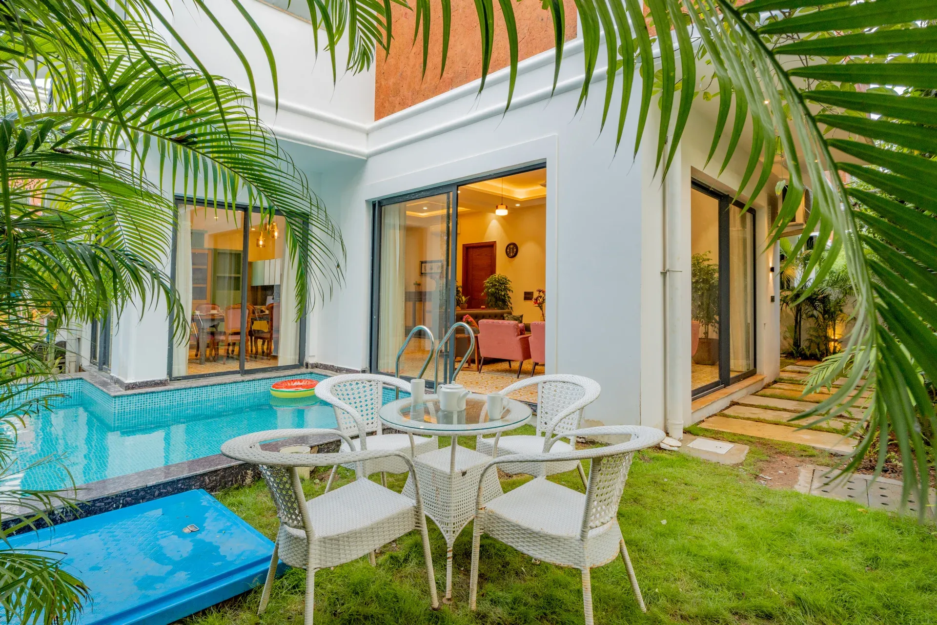 Laguna Pulse | Luxe Pet-friendly 4-BHK Retreat With Private Pool, Garden & Bar - Image 2