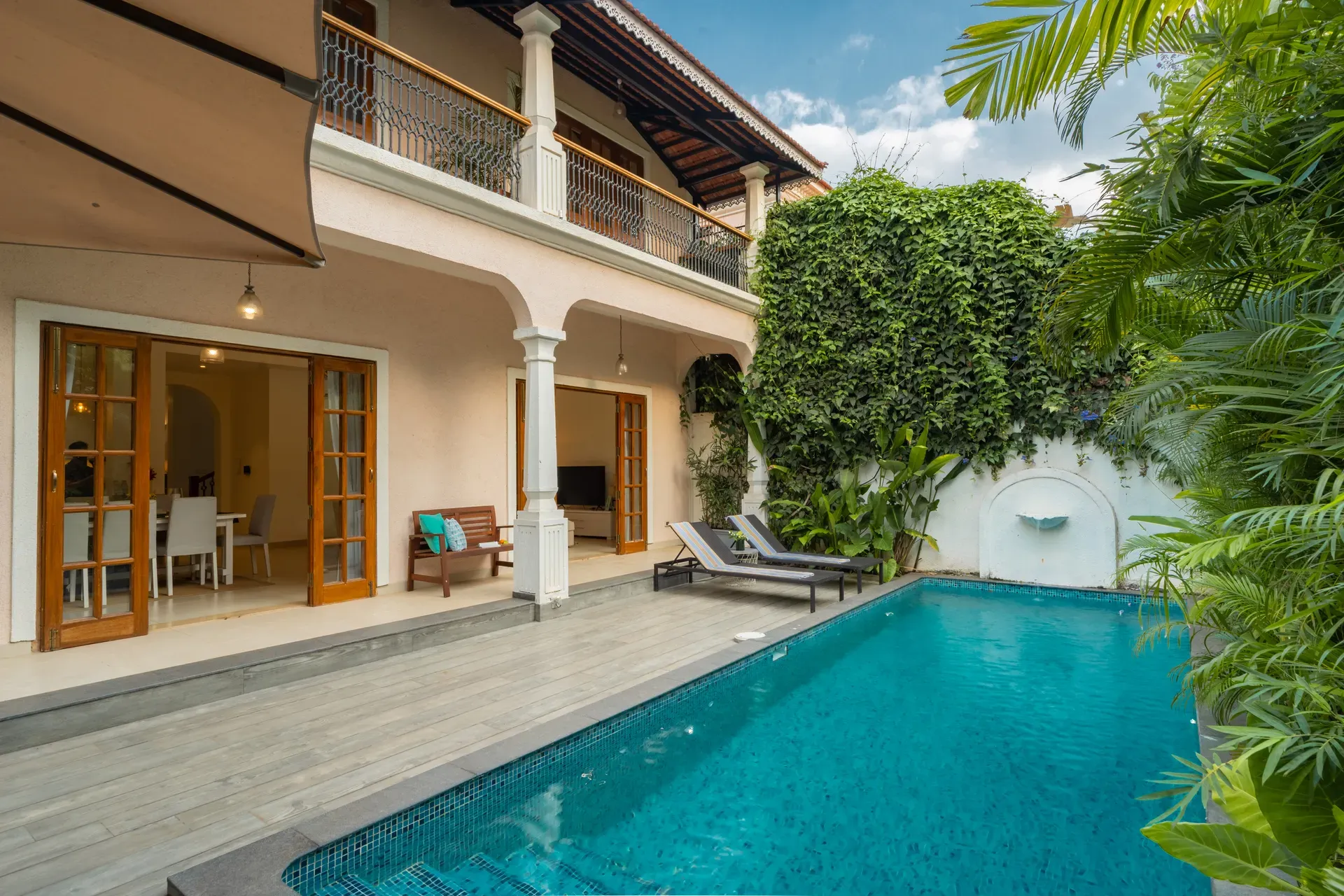 Lumin | 4-BHK | Pvt Pool | Garden | Bar