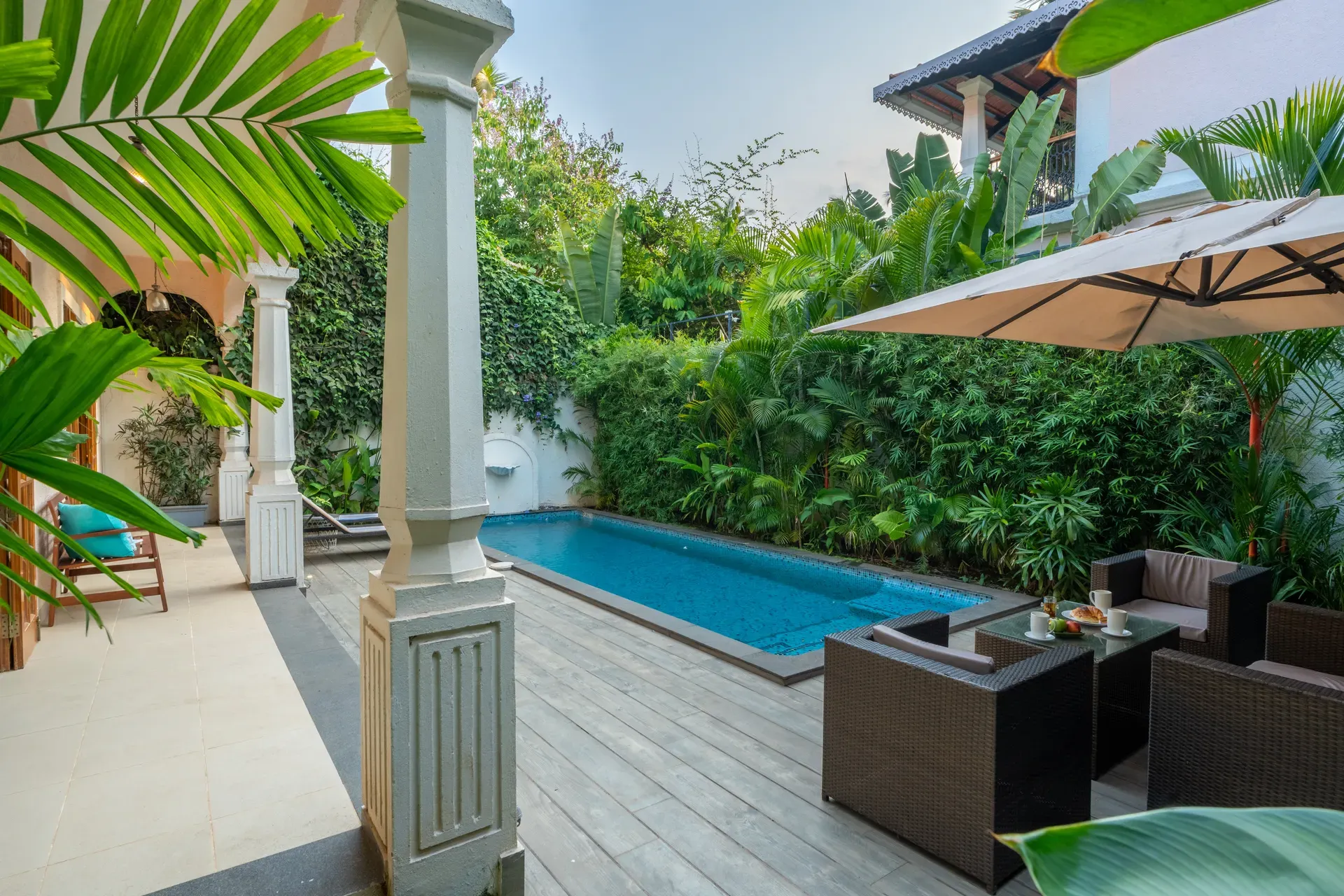 Lumin | 4-BHK | Pvt Pool | Garden | Bar - Image 5