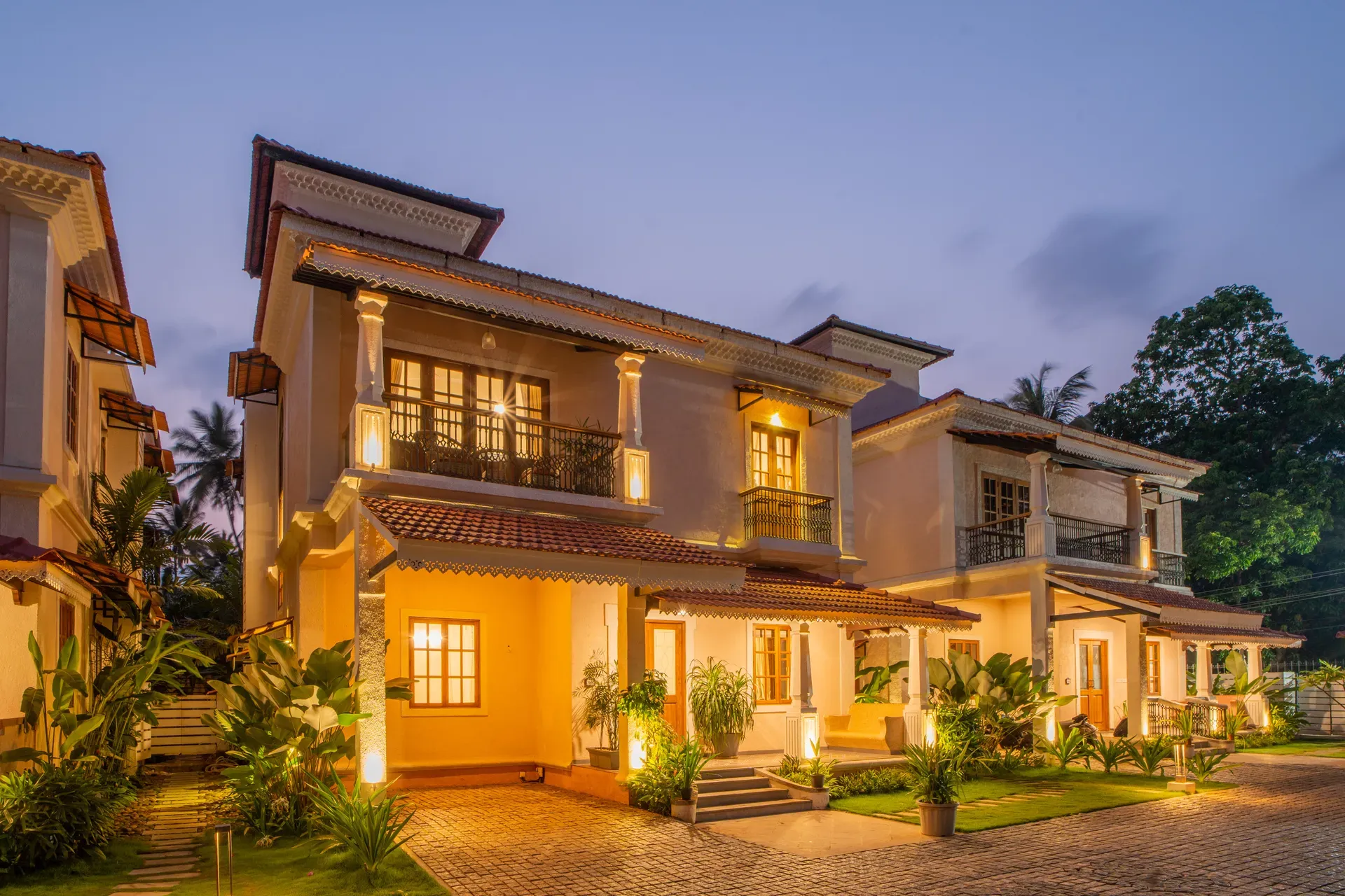 Lumin | 4-BHK | Pvt Pool | Garden | Bar - Image 2