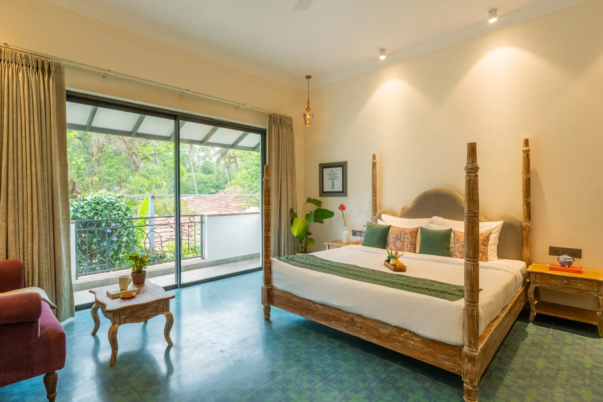 Laguna Pulse | Luxe Pet-friendly 4-BHK Retreat With Private Pool, Garden & Bar