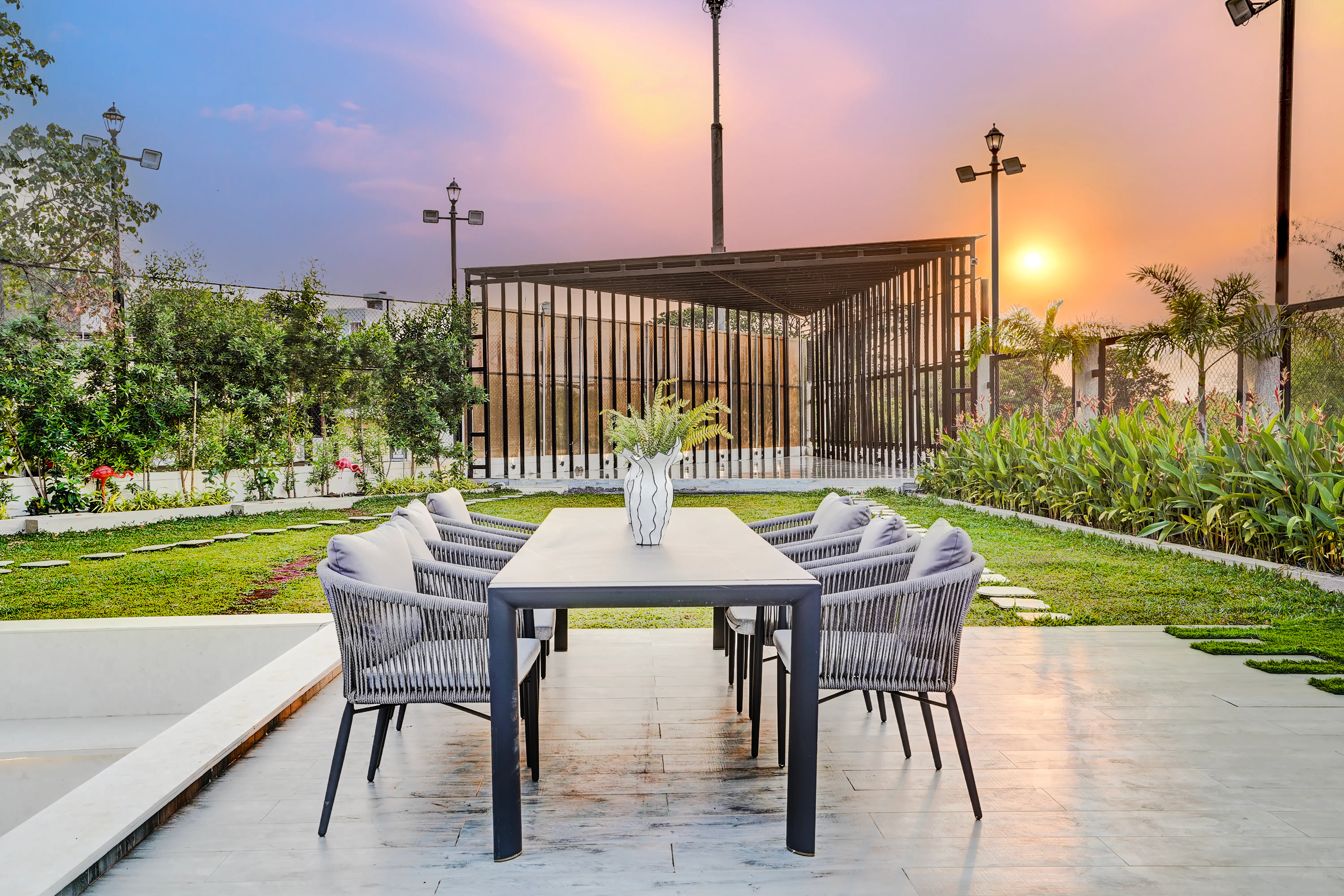 Meraki Villa, Lonavala - Outdoor dining