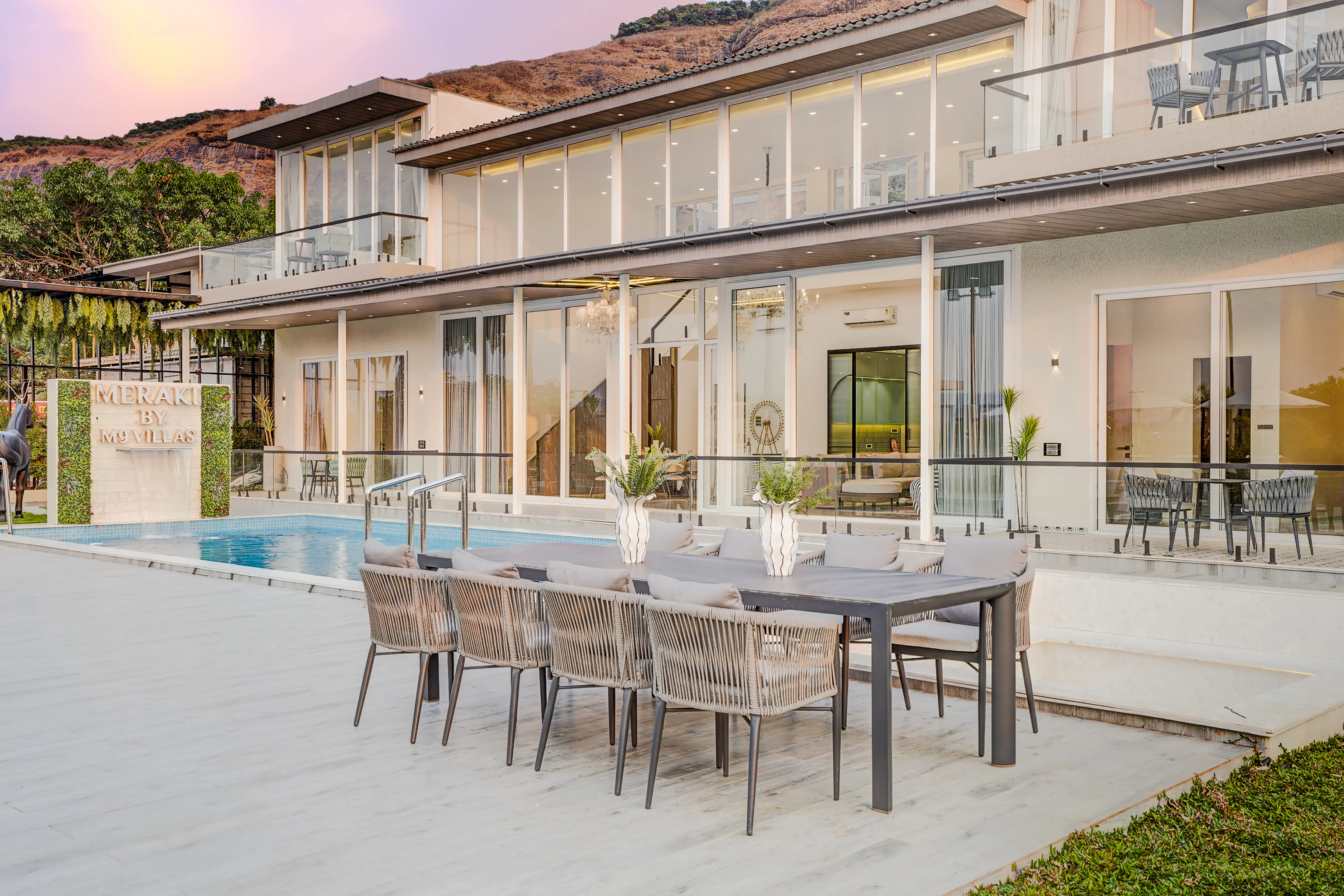 Meraki Villa, Lonavala - Outdoor dining