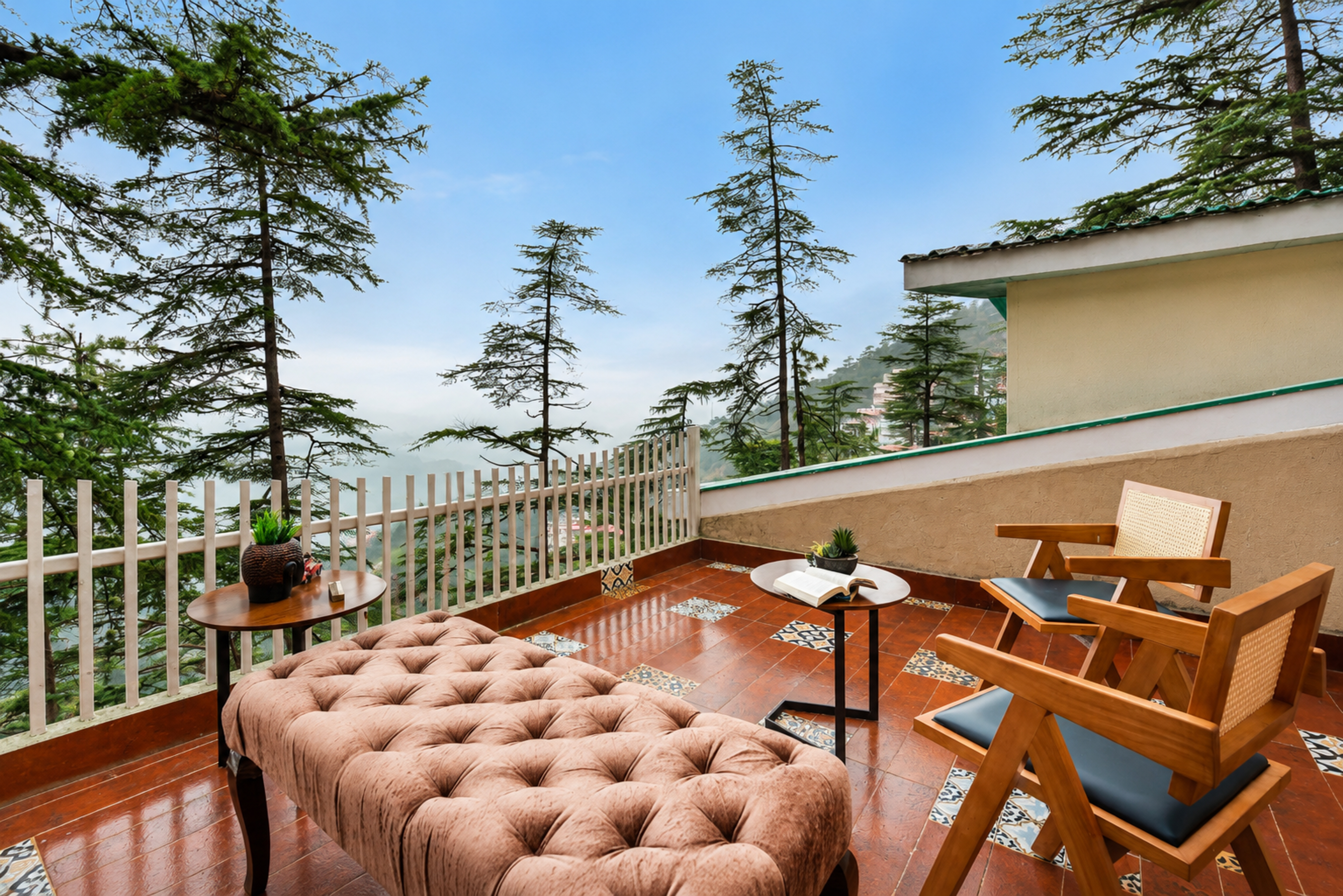 Pet-Friendly 4 BHK Attic Apartment with Private Balconies, Forest View, Reception & Indoor Games — photo 24
