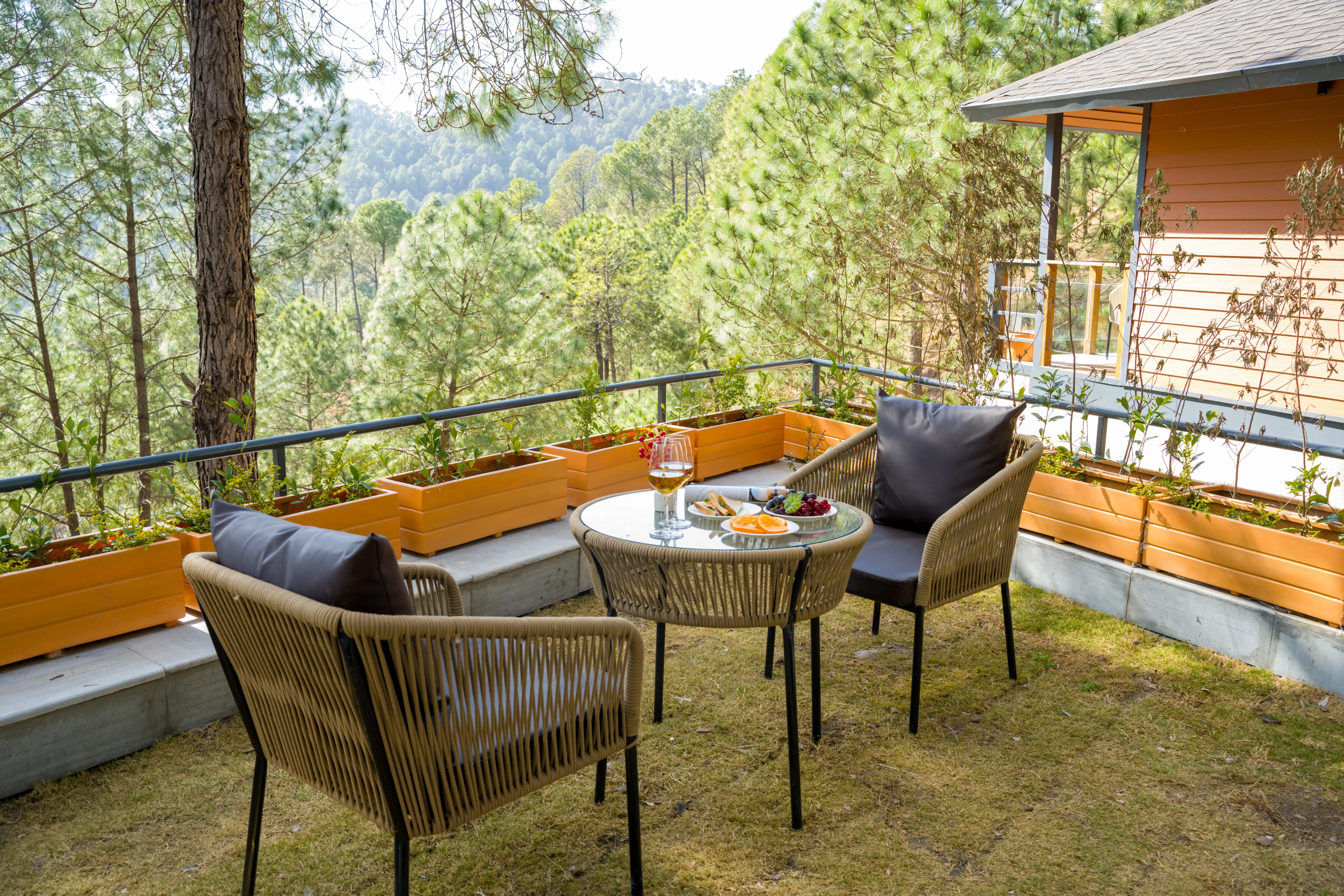 Sirmour Baag Cherry, Kasauli - Balcony
