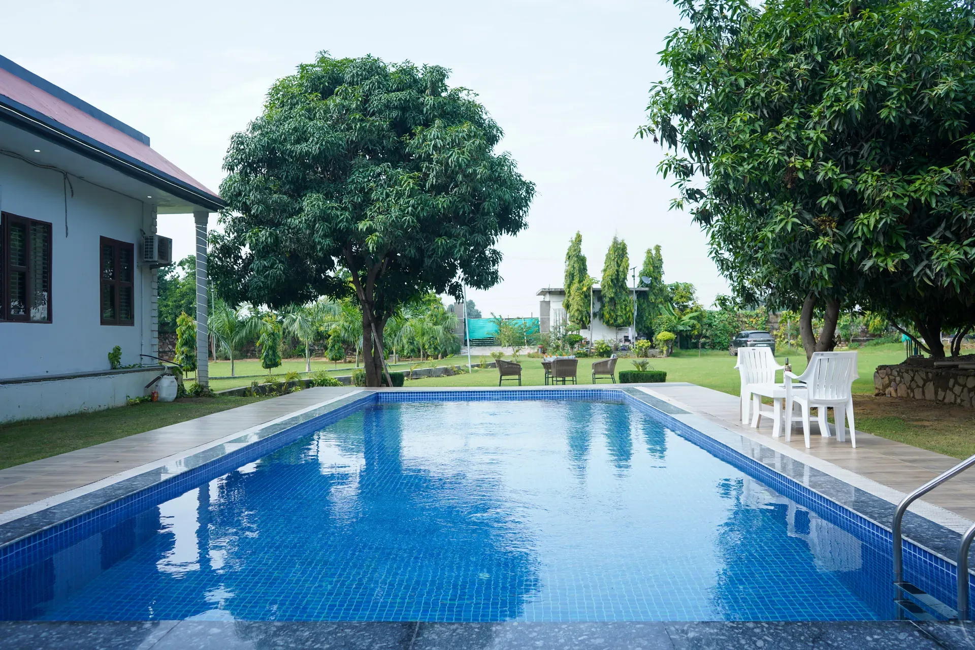 Ashirwad Farms | Pet-friendly 5-BHK Retreat With Private Pool & Garden  - Image 3